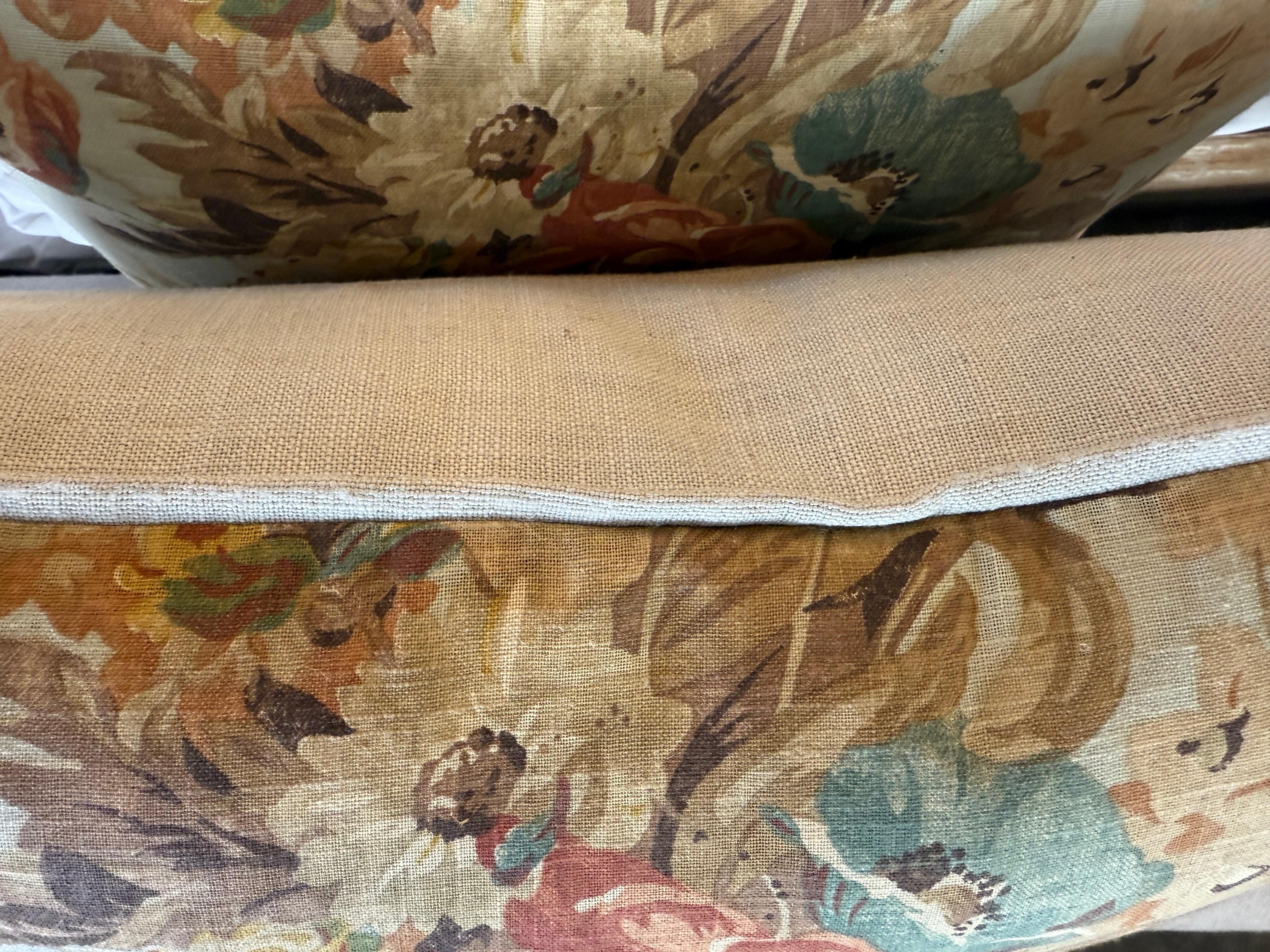 Paire de coussins en lin à motifs floraux imprimés Neuf - En vente à Los Angeles, CA