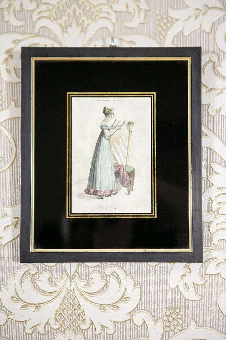 Paper Pair of Prints From the Early 20th Century Depicting Woman For Sale