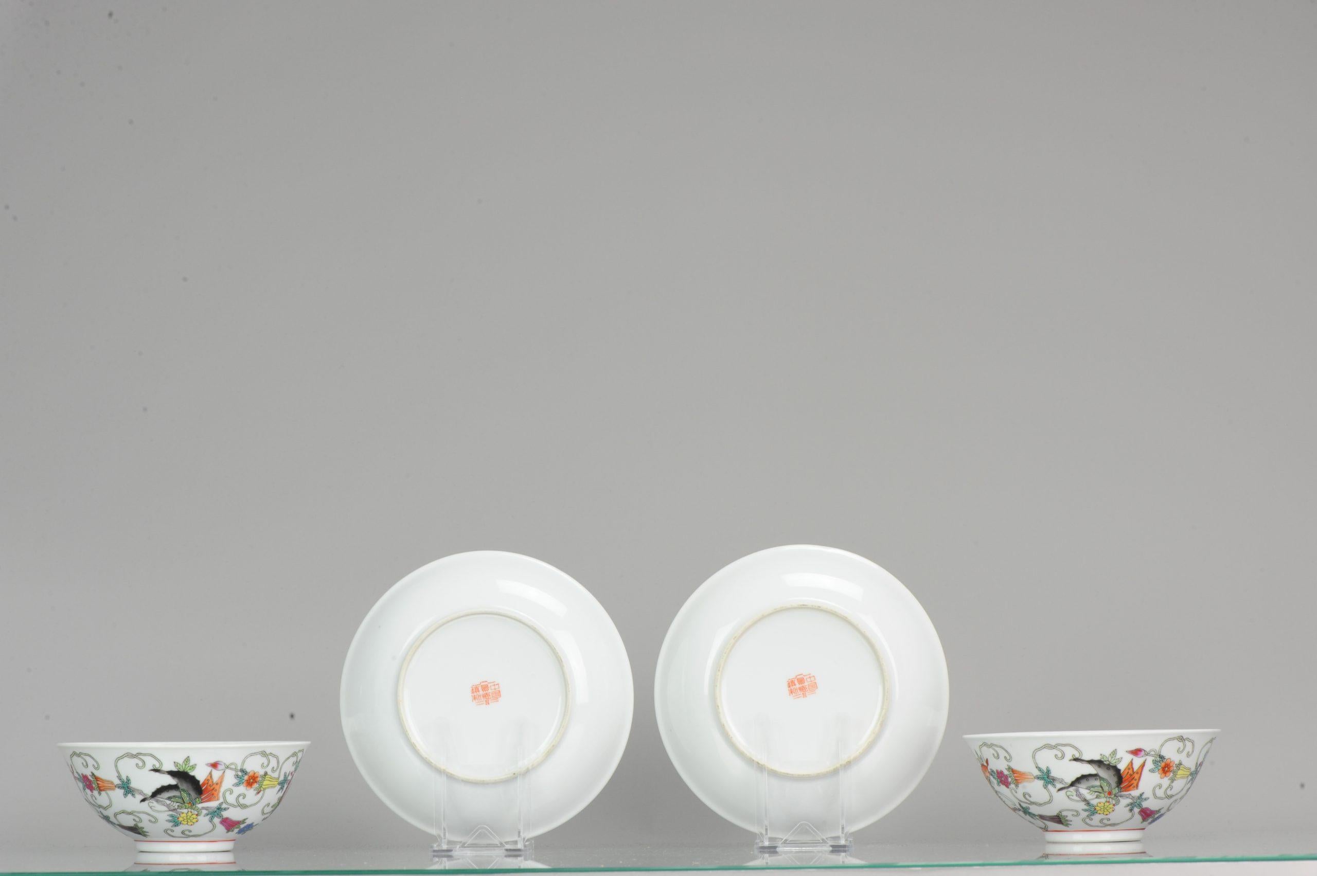 Chinois Paire de bols à mariage en porcelaine de Proc avec base de couleur Fencai marqués, 20e siècle en vente