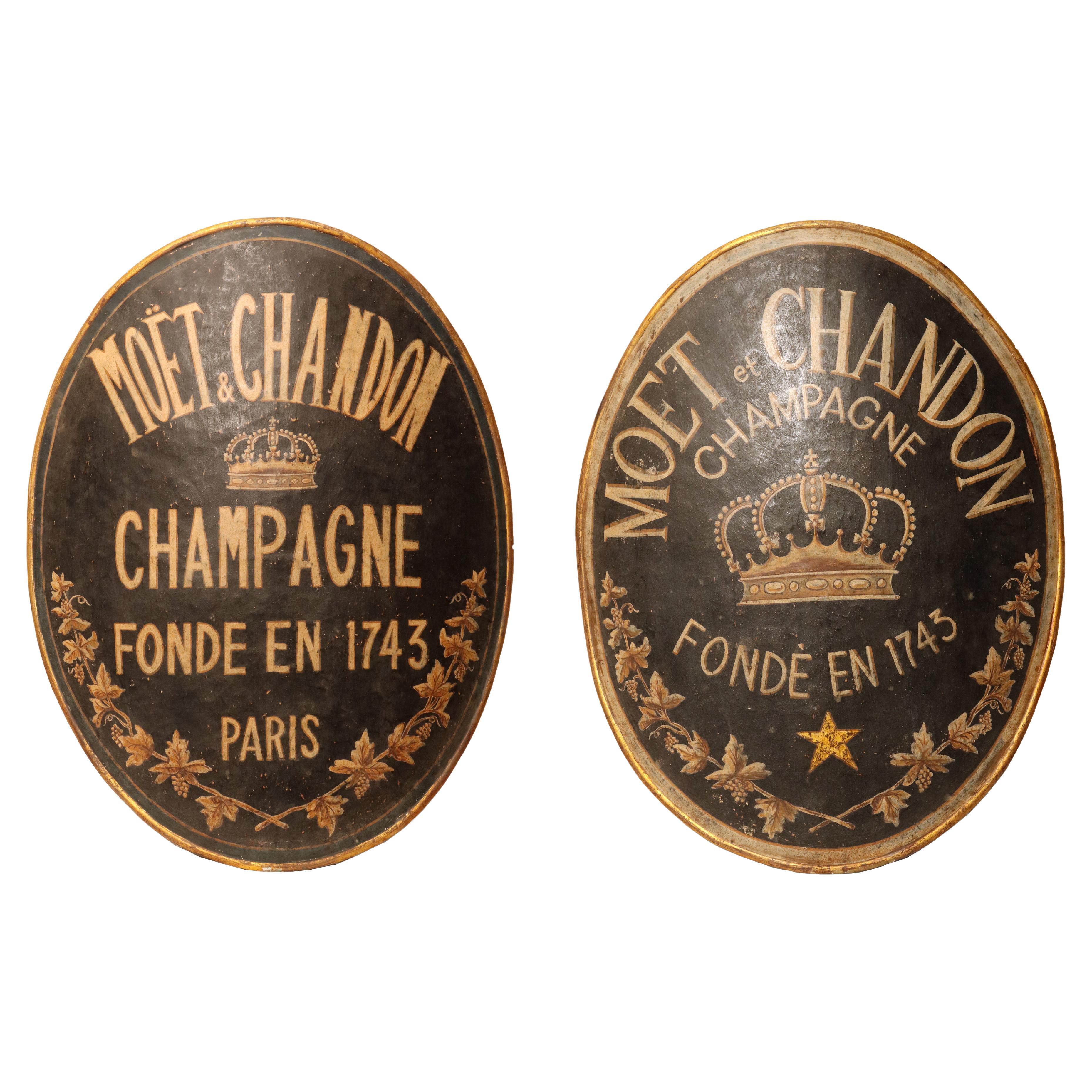 Ein Paar Werbeschilden von Champagner Moet Et Chandon, Frankreich 1800.