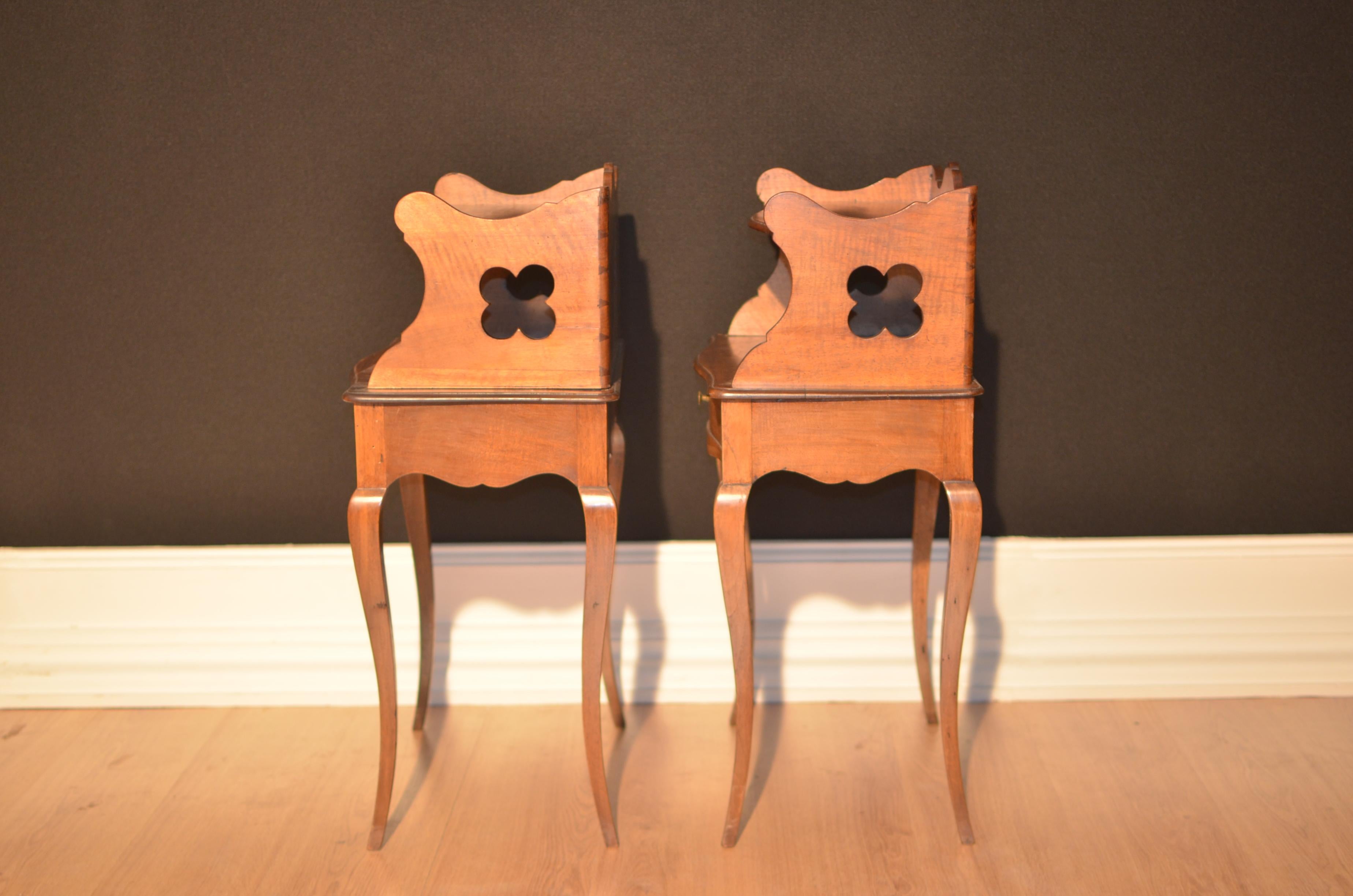 Pair of Provencal Nightstands in Walnut with Raised in 1925 1