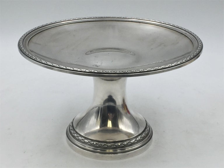 Pair of Puiforcat 19th Century French Sterling Silver Centerpiece Stands Dishes For Sale 2