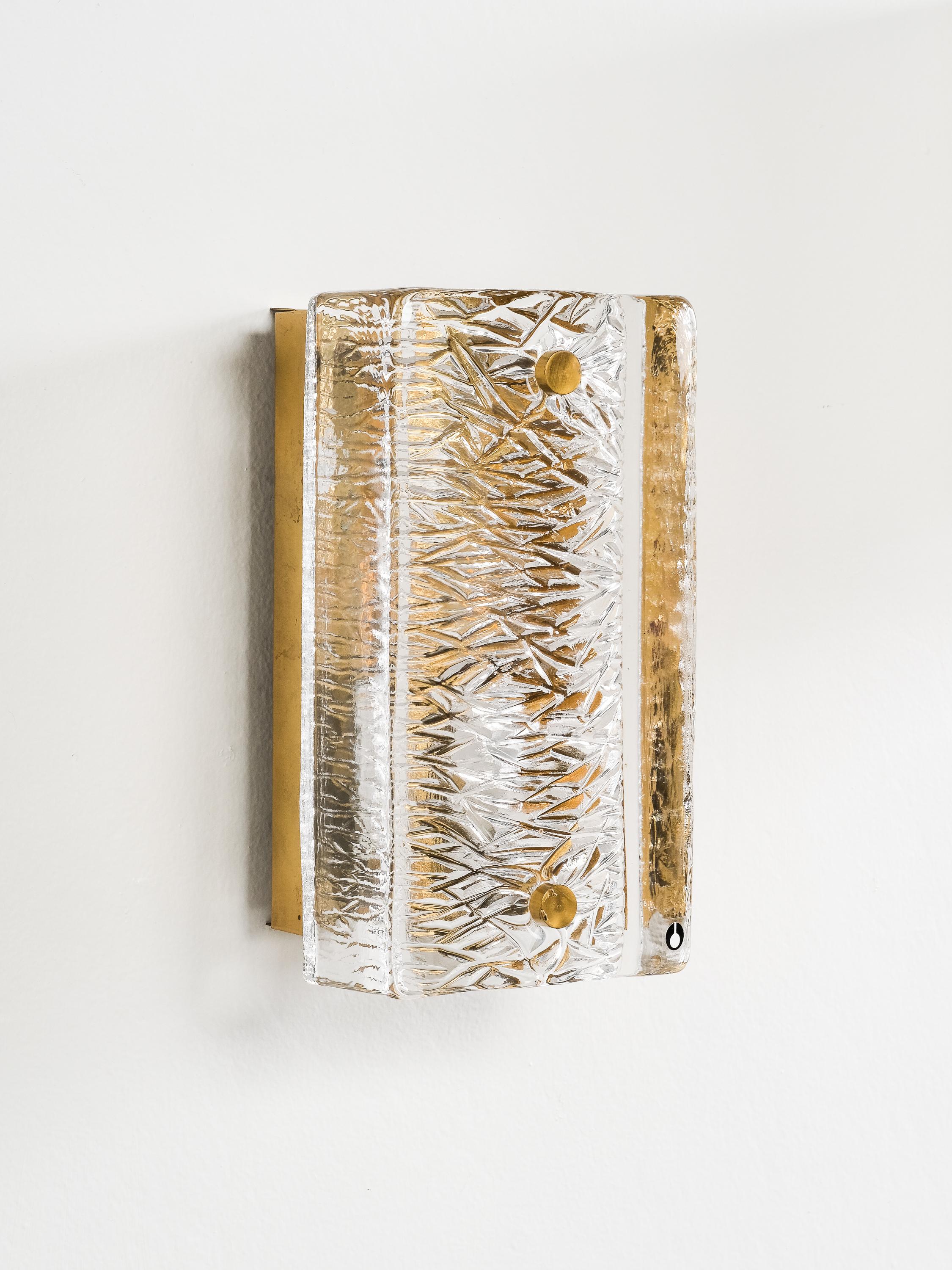 Suédois Pair of Pukeberg Brass and Crystal Glass Wall Sconces, Sweden, 1970s en vente