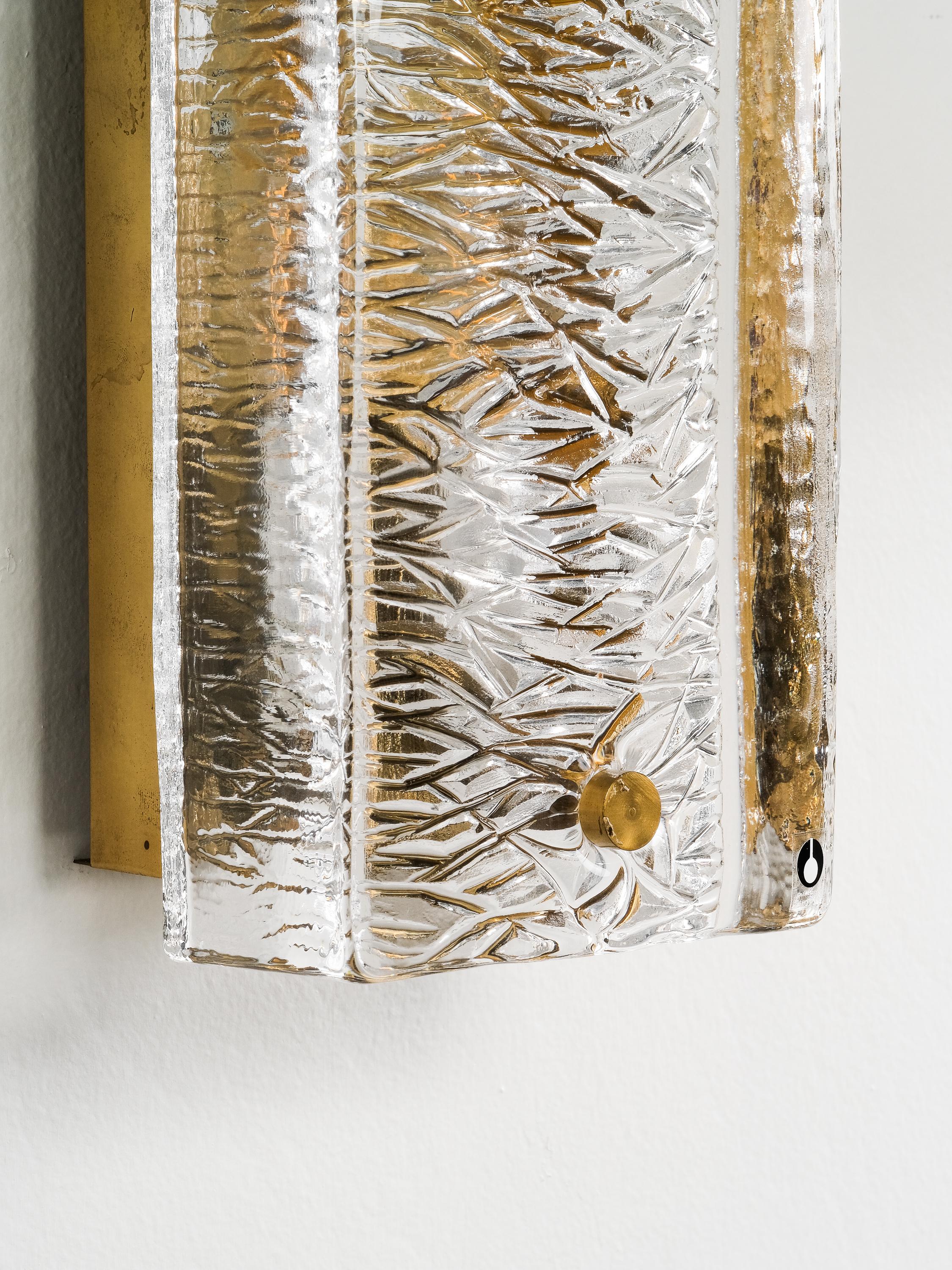 Pair of Pukeberg Brass and Crystal Glass Wall Sconces, Sweden, 1970s en vente 1