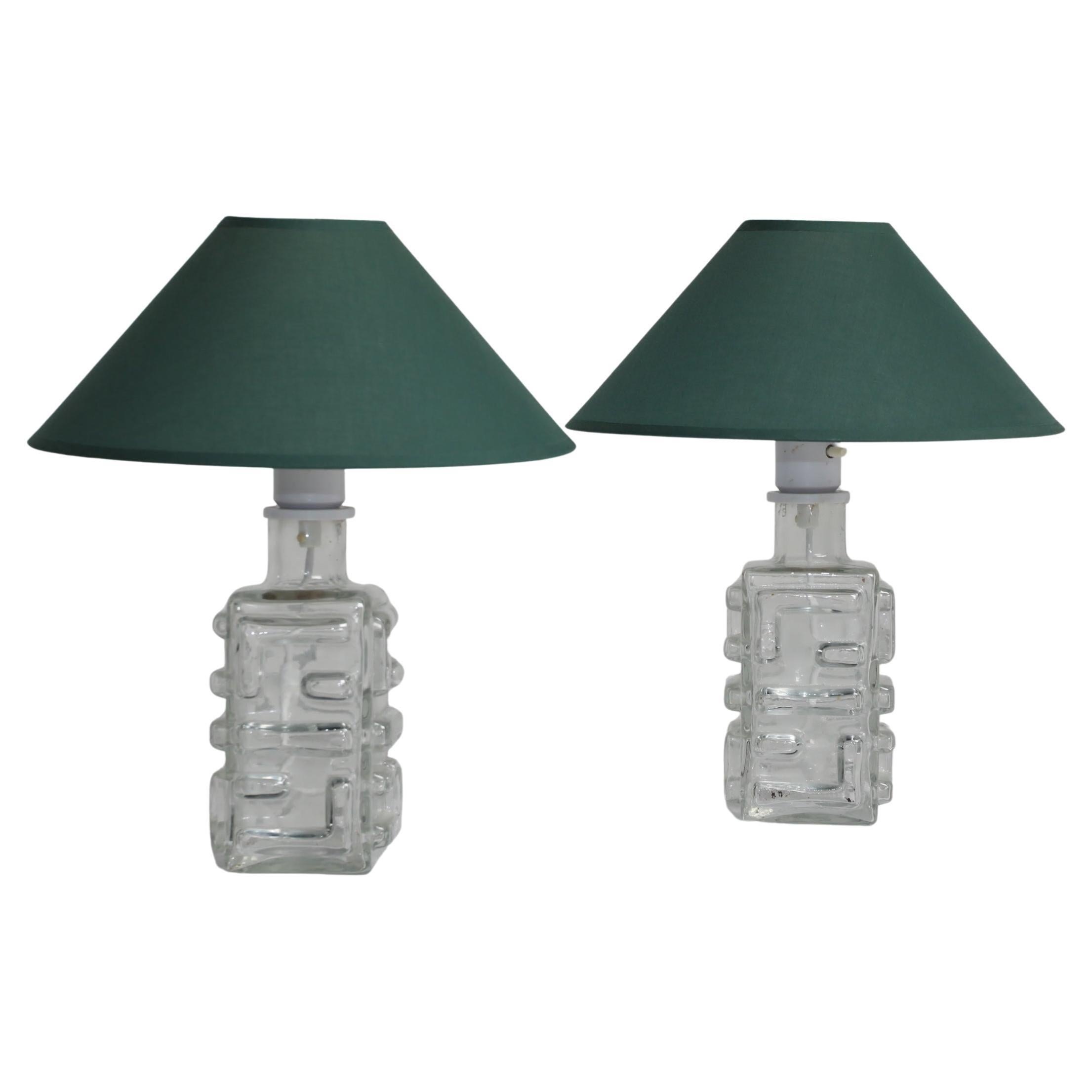 Paire de pieds de lampe en verre Pukeberg, Suède, années 1970