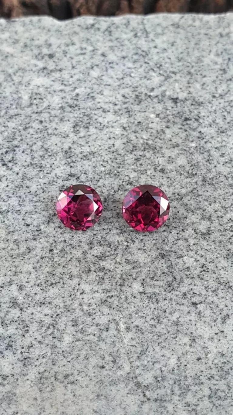 Par de granates morados tallados 3,40 cts Fabricación de joyas en Nuevo estado para la venta en Chicago, IL