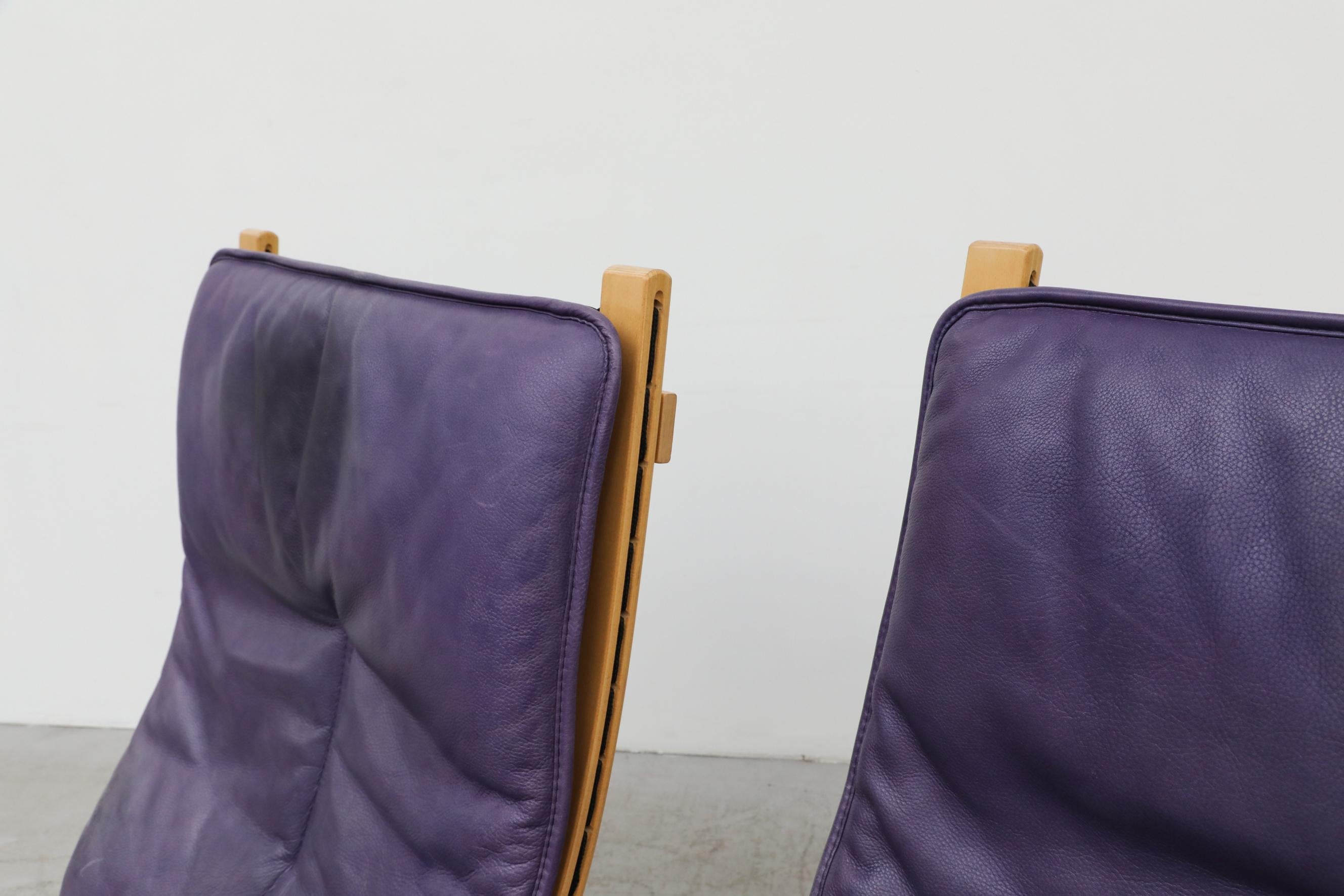 Pair of Purple Westnofa Lounge Chairs 2