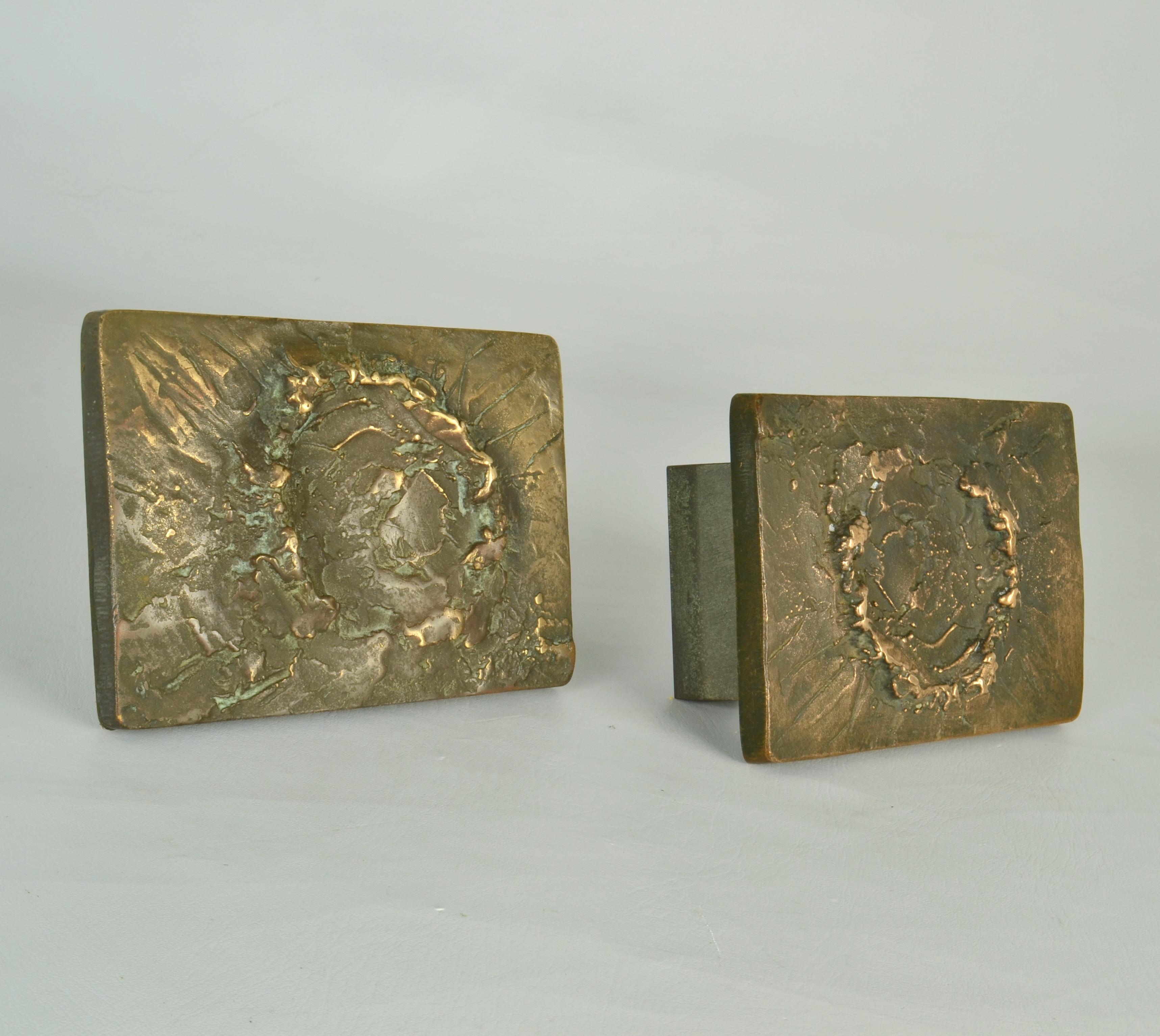 Mid-Century Modern Architectural Pair of Push Pull Relief Door Handles in Bronze with Keyhole