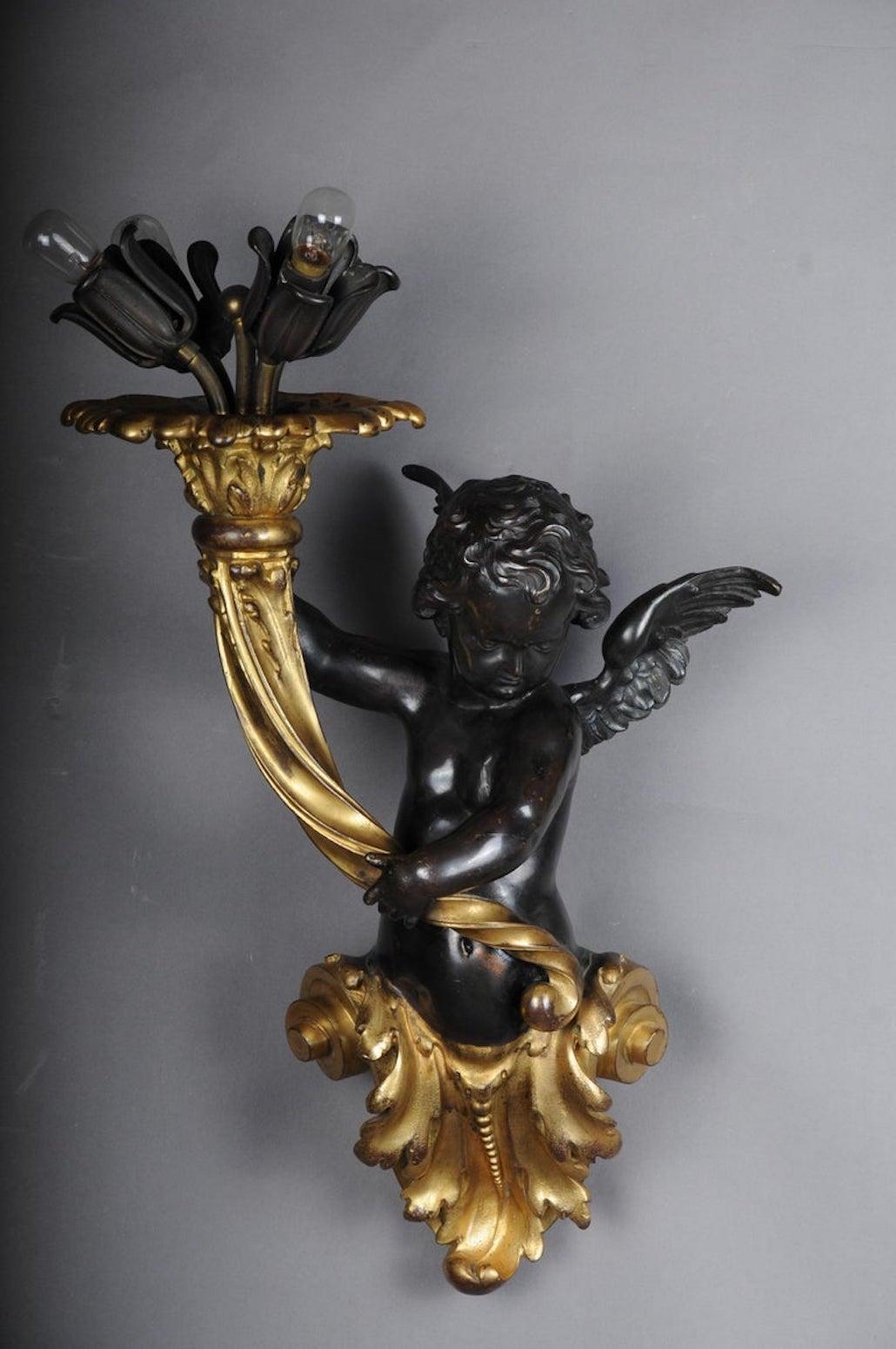 Pair of Putti Wall Appliques or Sconces, Bronze Gilded, Paris, 1870 For Sale 9