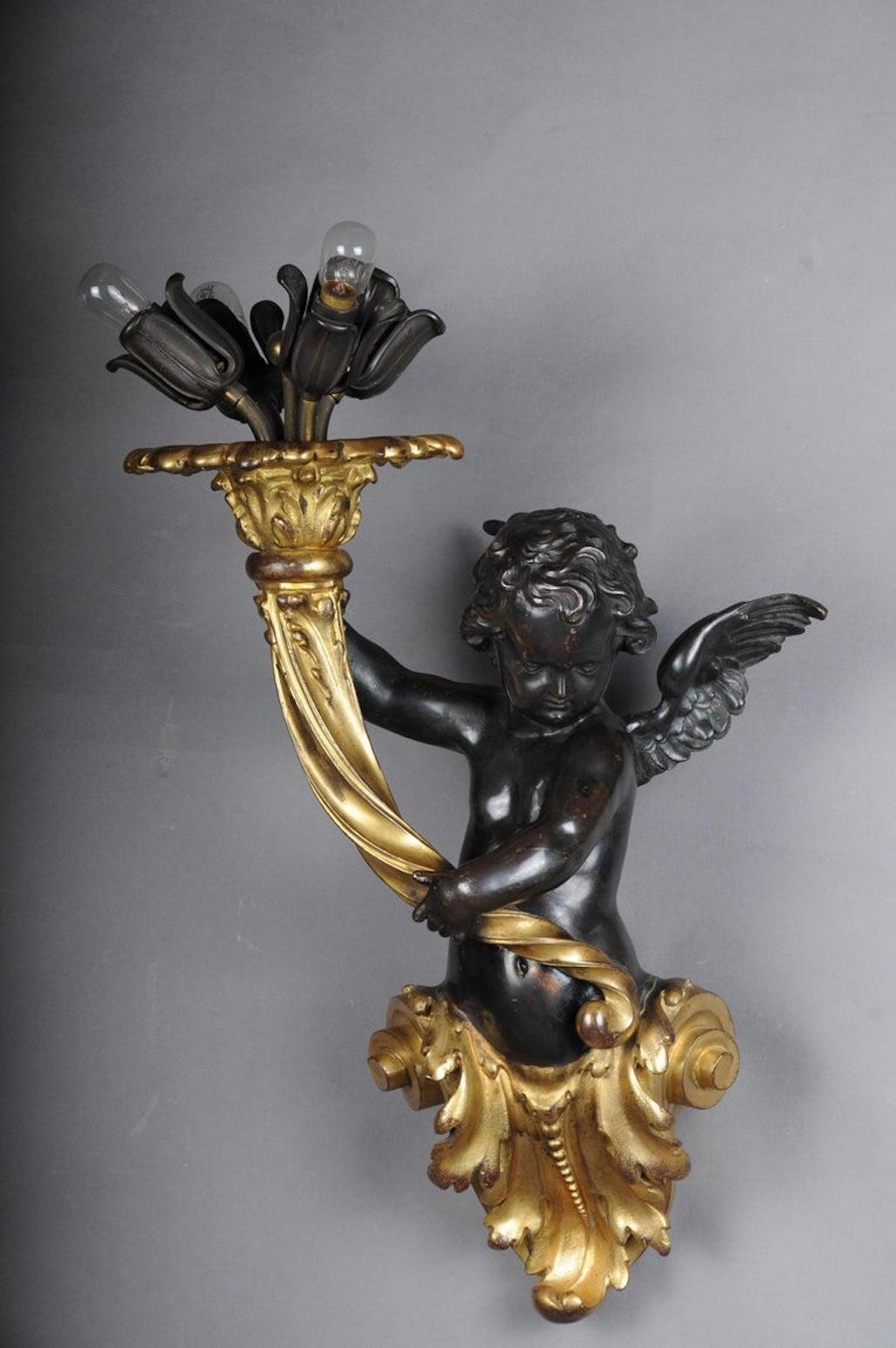 19th Century Pair of Putti Wall Appliques or Sconces, Bronze Gilded, Paris, 1870 For Sale