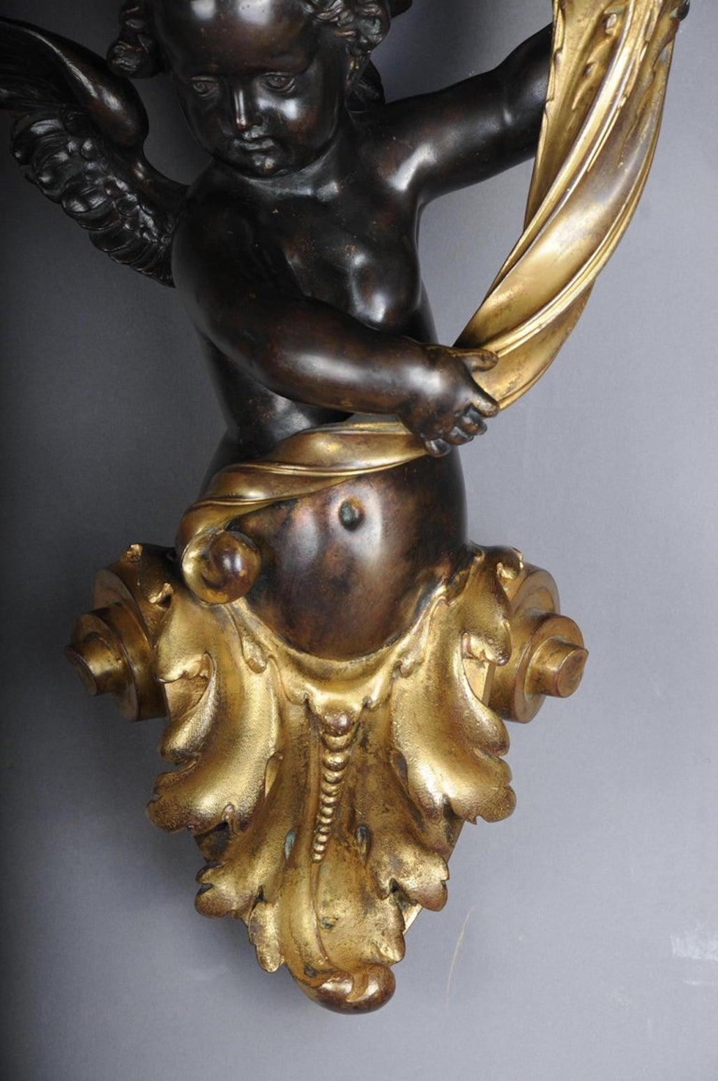 Pair of Putti Wall Appliques or Sconces, Bronze Gilded, Paris, 1870 For Sale 1
