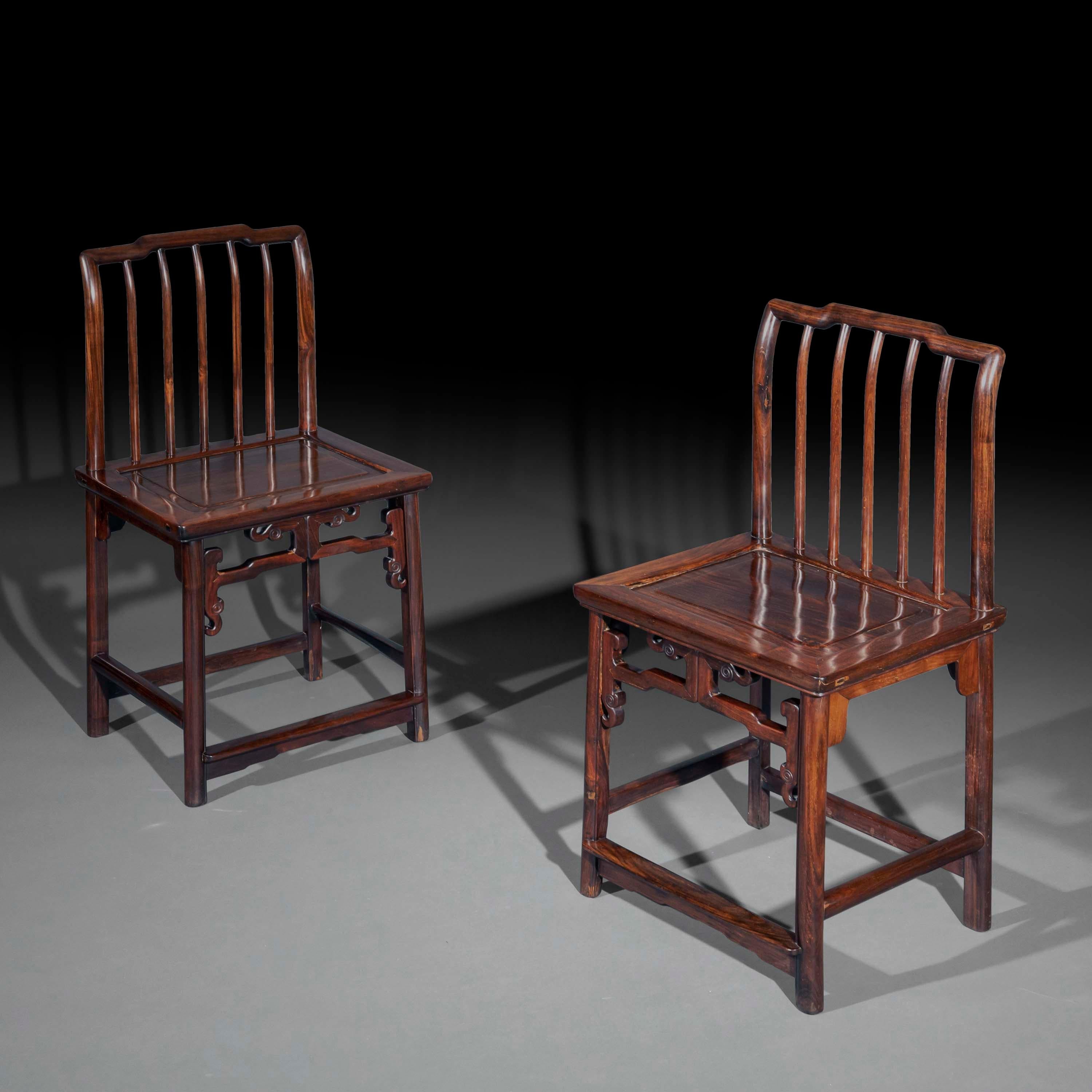 Pair of Low Back Side Chairs or Meiguiyi, 19th Century For Sale 7
