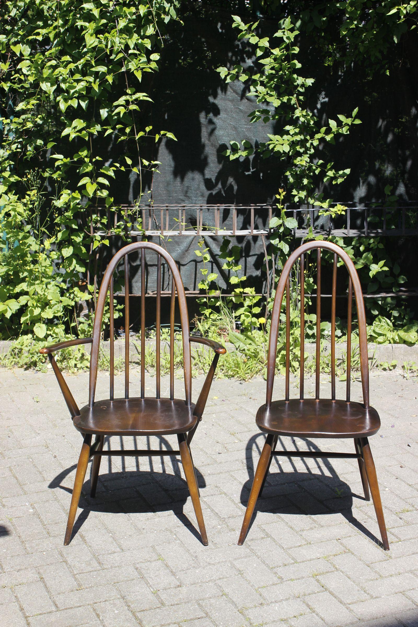 Pair of Quaker chairs by Lucian Ercolani for Ercol England, 1960s In Fair Condition In STRASBOURG, FR