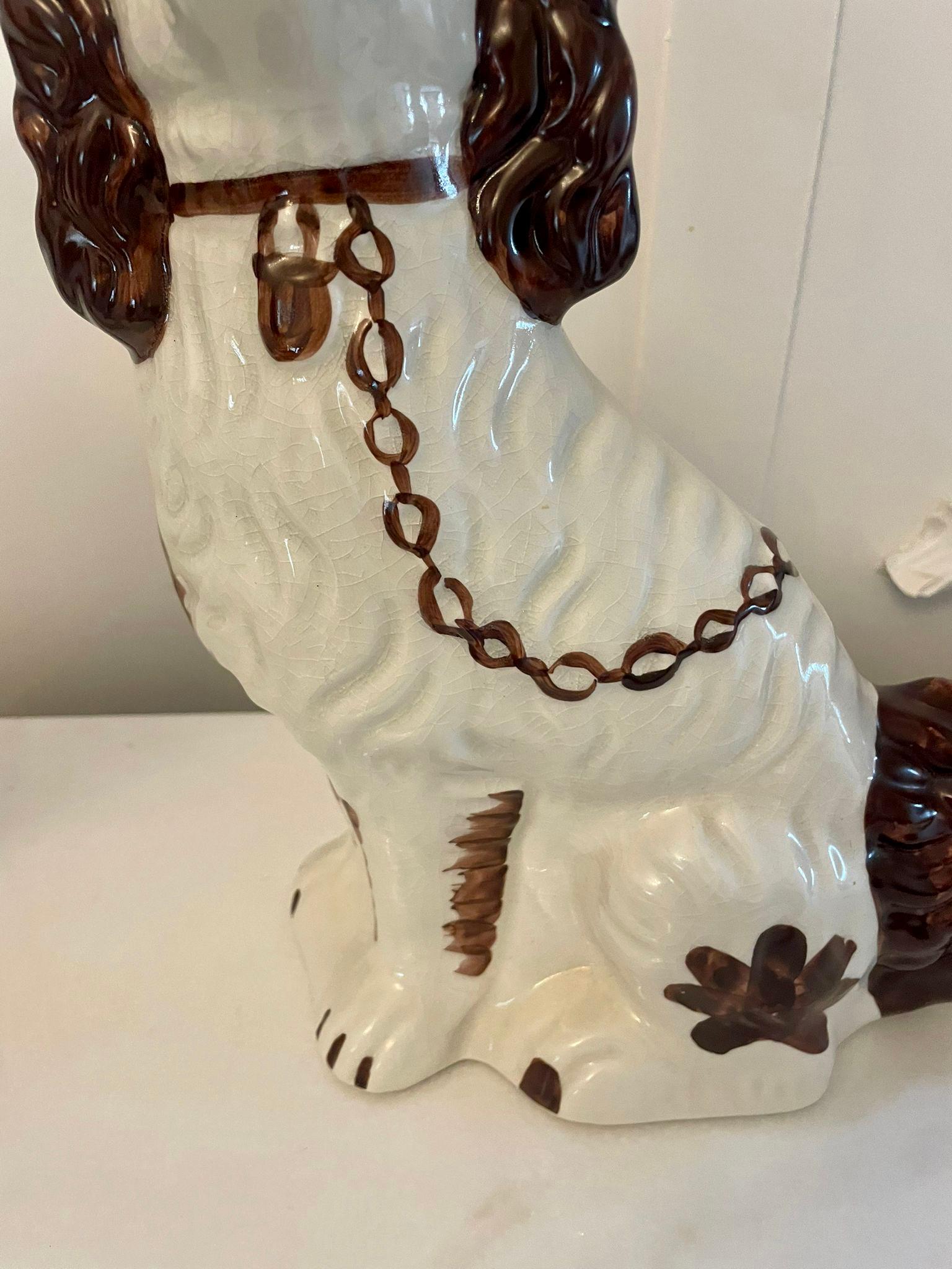 Pair of quality antique Edwardian Staffordshire dogs having matching brown and white coats collars and padlocks

A quaint pair in perfect original condition

Dimensions:
Height 24.5 cm (9.64 in)
Width 17 cm (6.69 in)
Depth 13 cm (5.11 in)
