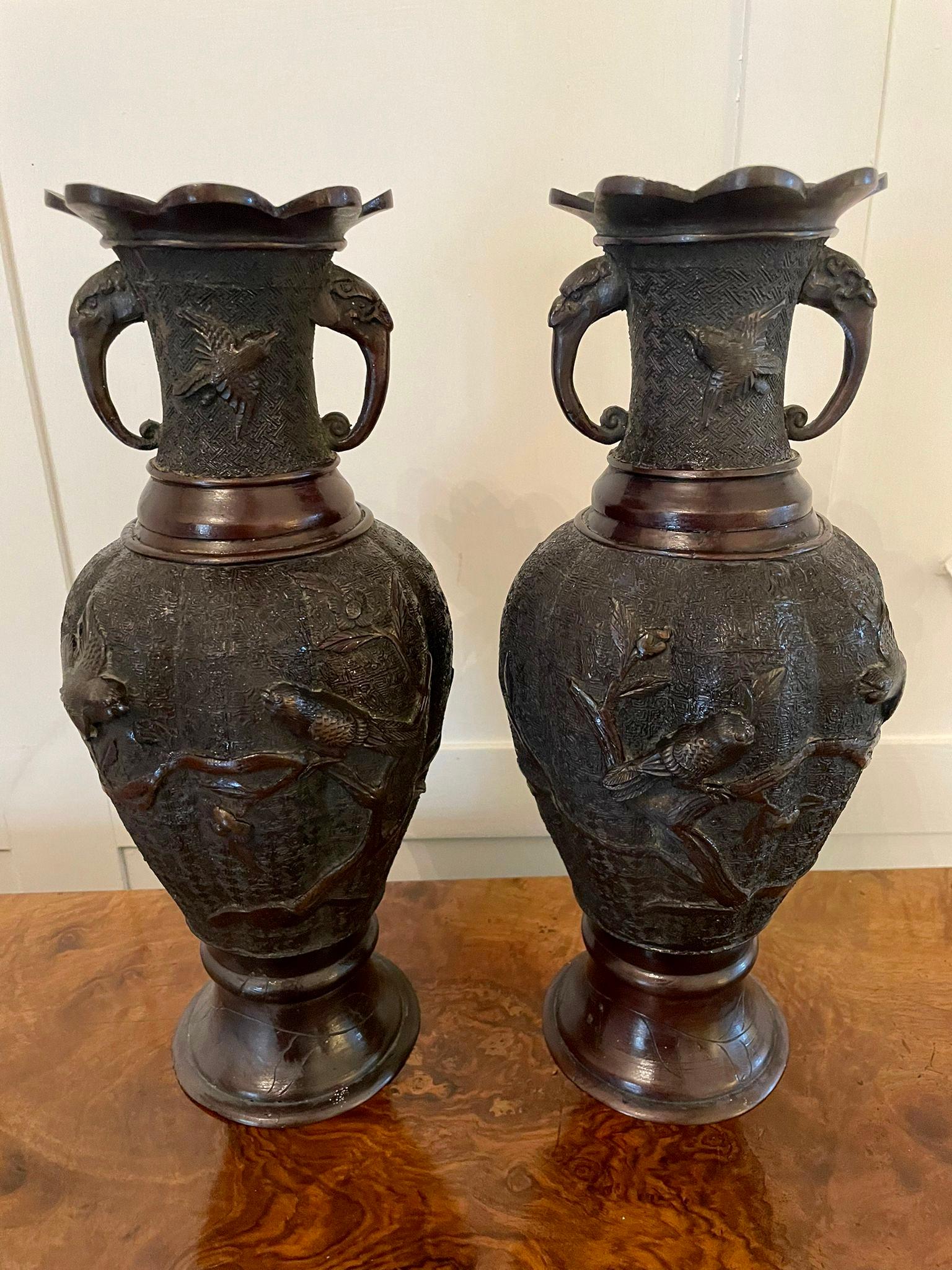 Early 20th Century Pair of Quality Antique Japanese Bronze Vases