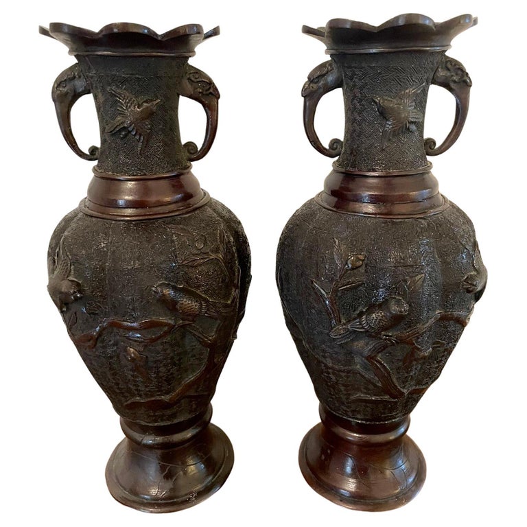 Pair of Quality Antique Japanese Bronze Vases at 1stDibs