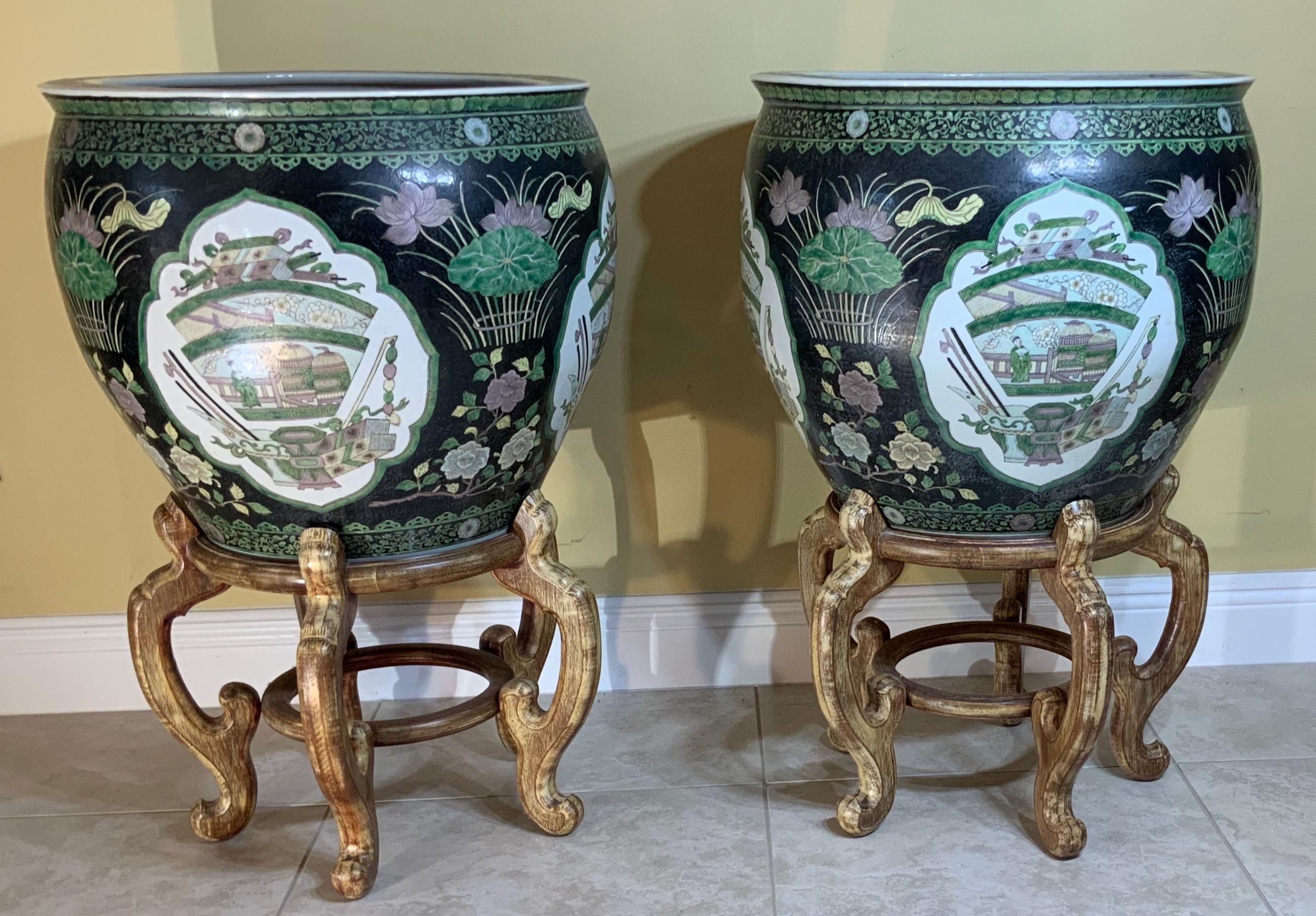 Pair of Quality Ceramic Chinese Garden Fishbowl Jardiniere 10