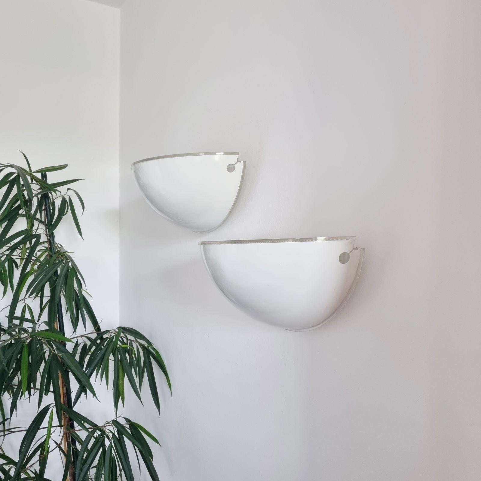 Pair of Quarto Wall Lamps Designed by Tobia & Afra Scarpa for Flos, Italy 70s In Good Condition For Sale In Lucija, SI