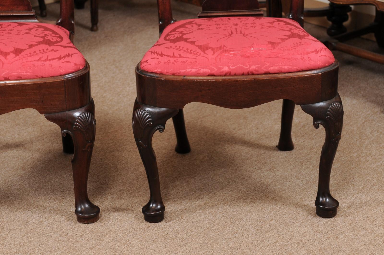 English Pair of Queen Anne Side Chairs in Walnut with Cabriole Legs & Pad Feet, 18th C