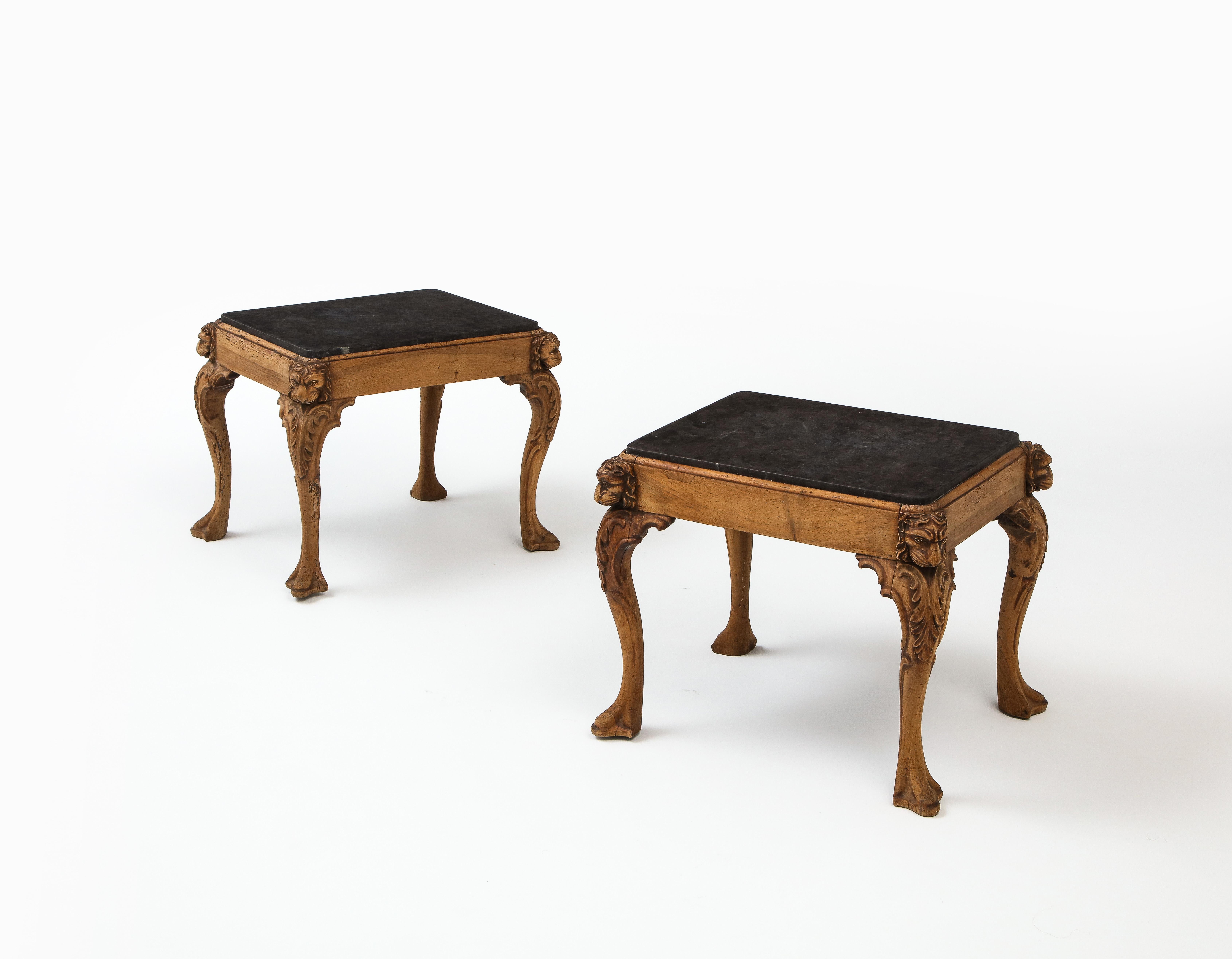 Pair of Queen Anne Style Cabriole Leg Coffee Tables, England, 19th Century For Sale 4