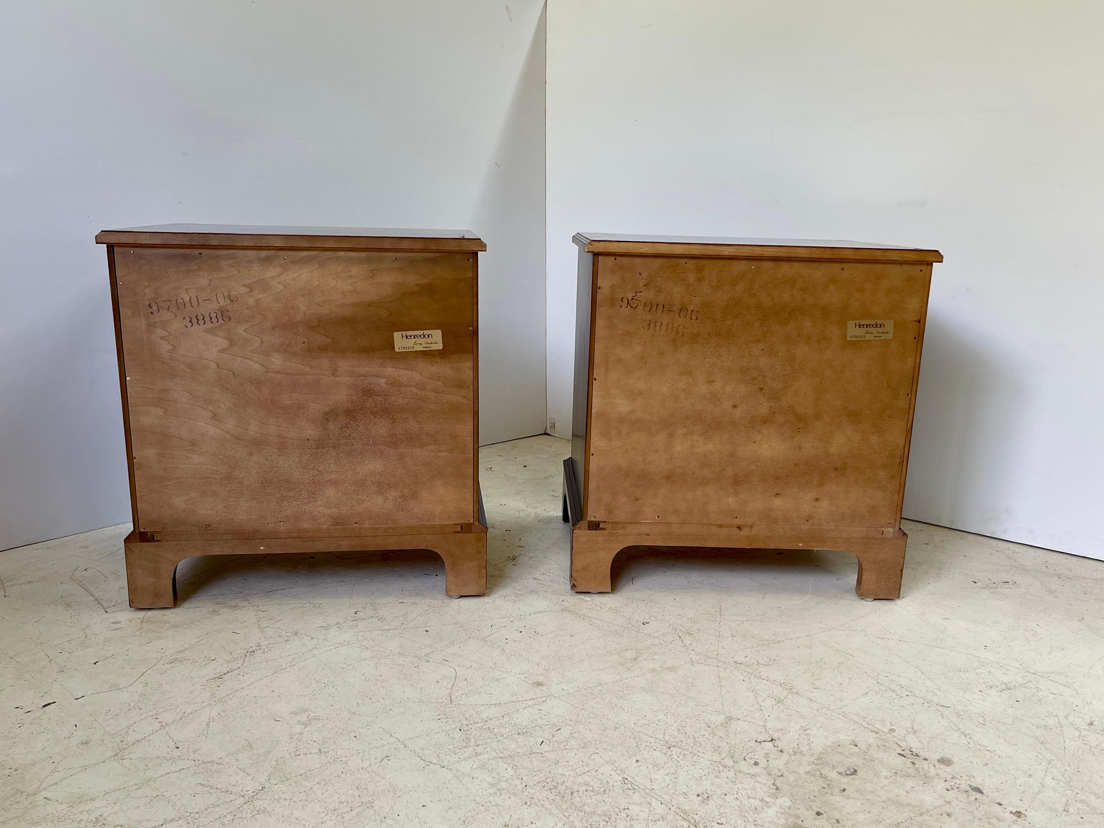 Pair of Queen Anne Style Nightstands or End Tables by Henredon 2