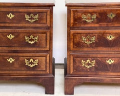 Pair of Queen Anne Style Nightstands or End Tables by Henredon