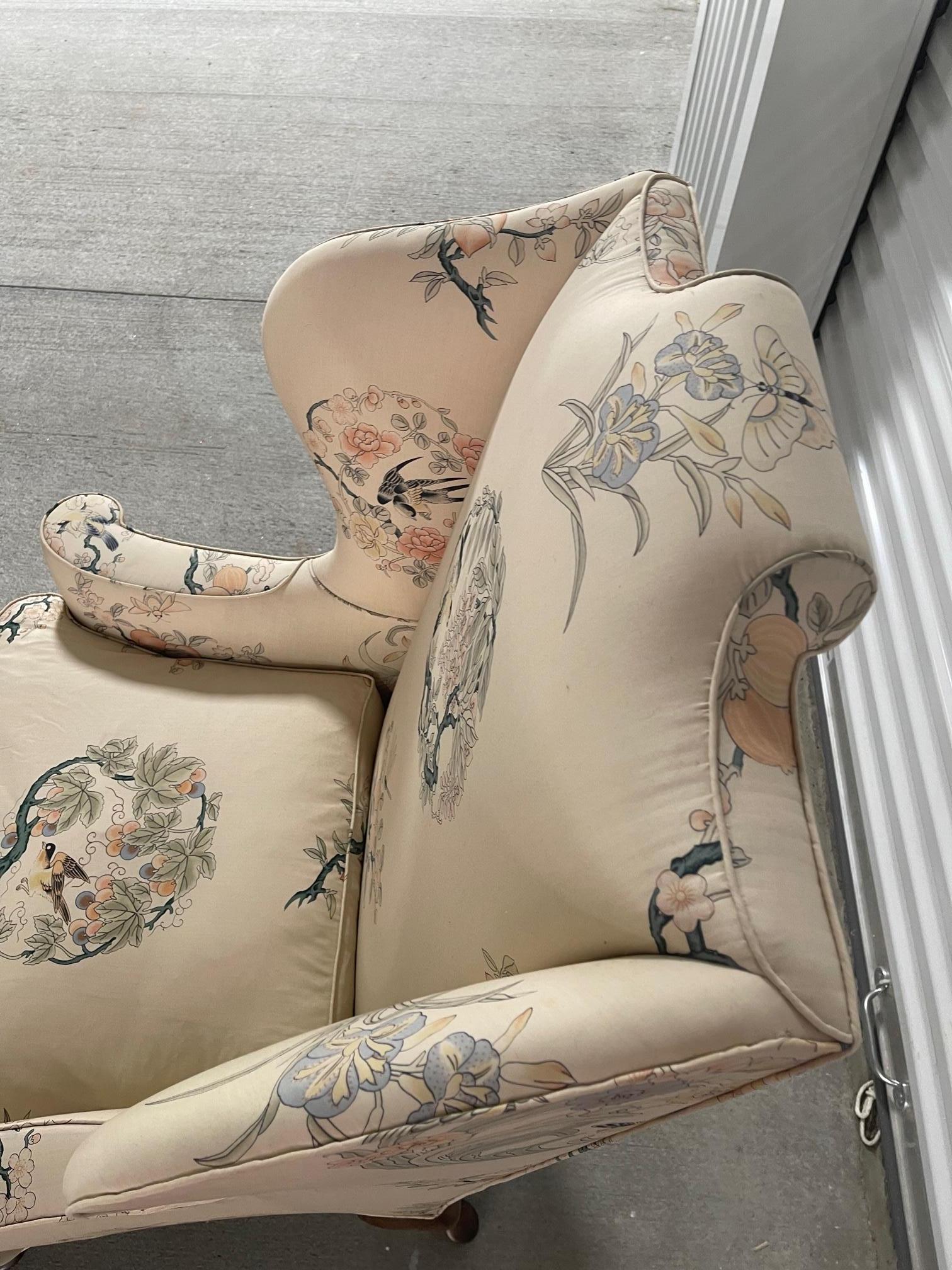 Pair of Queen Anne Style Wingback Chairs Silk Upholstery, 20th Century 5