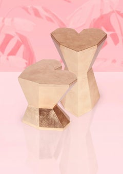 Ein Paar Queen Heart-Beistelltische von Royal Stranger