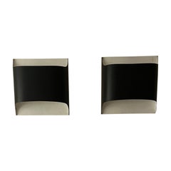 Pair of R Kruger
D White for Staff wall lights Pair of R Kruger
D White for Staff wall lights