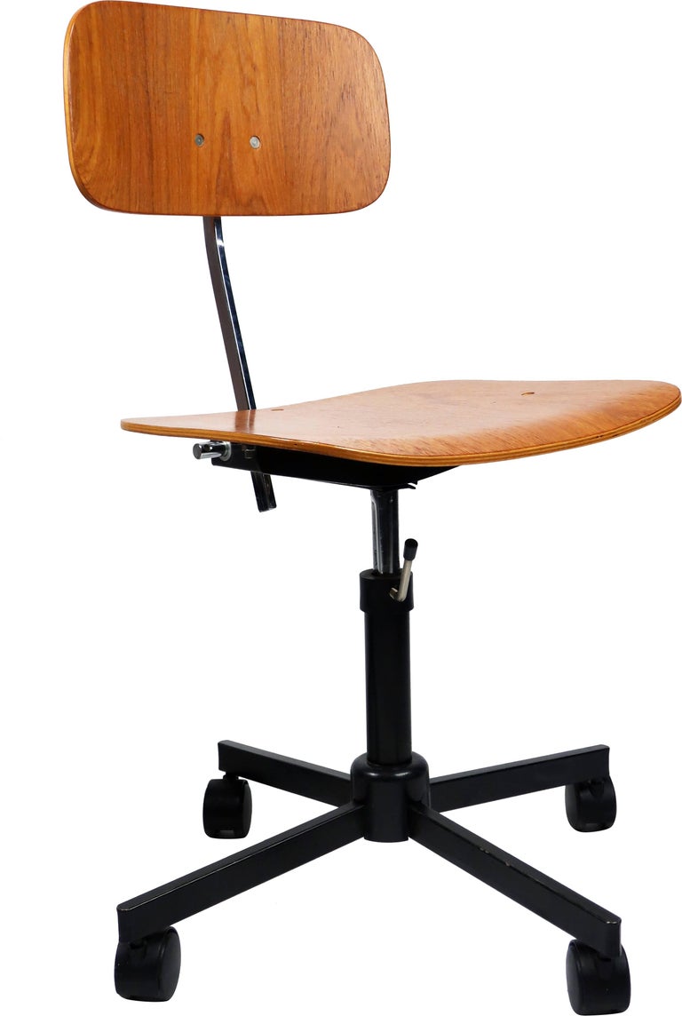 Pair of Rabami Danish Teak Kevi Desk Chairs at 1stDibs | rabami