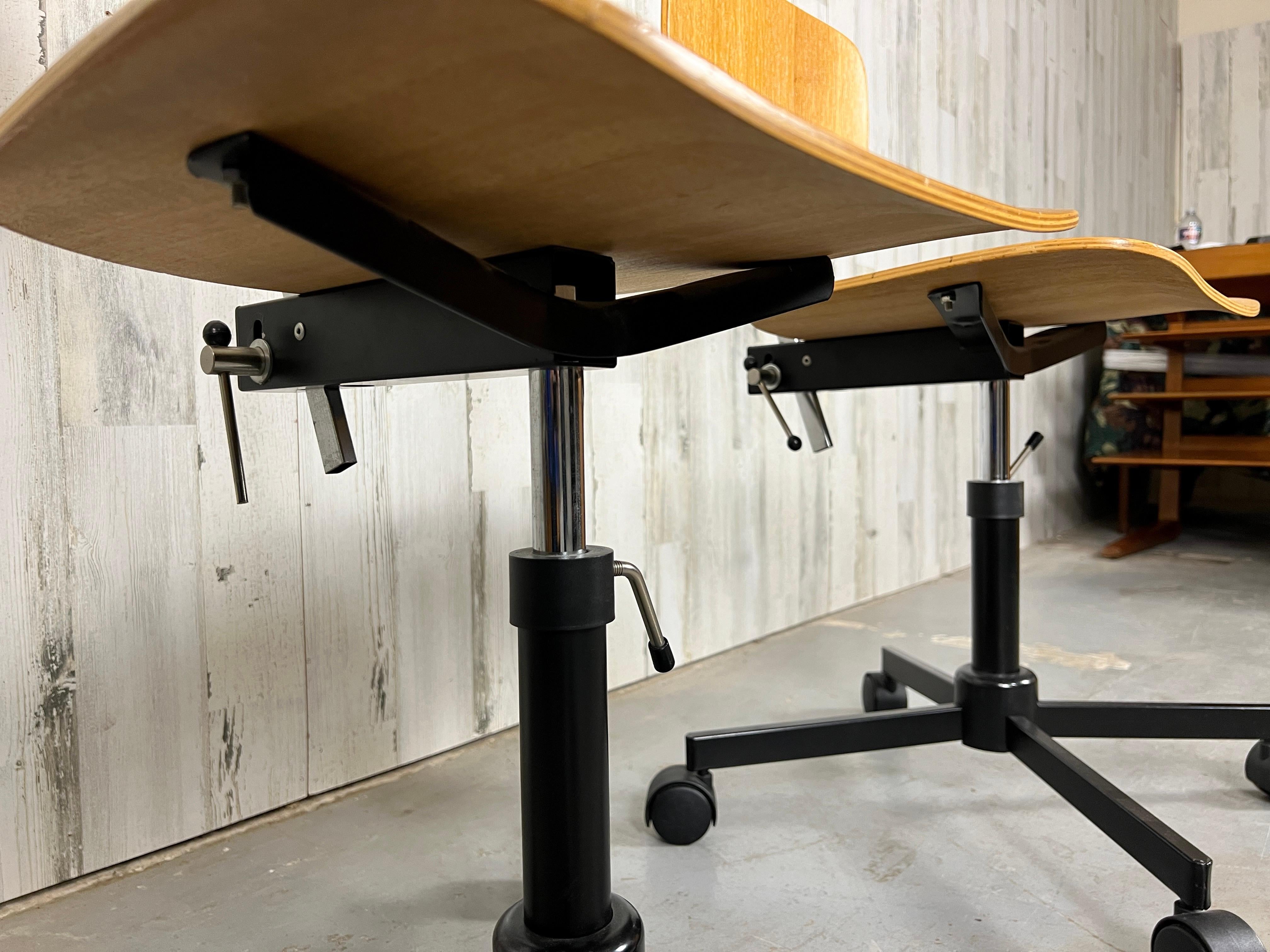 Pair of Rabami Danish Teak Kevi Desk Chairs For Sale 1