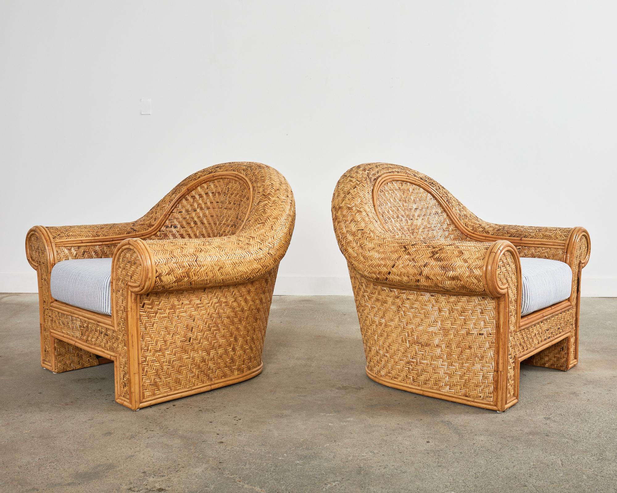 Américain Paire de chaises longues en rotin tressé attribuées à Ralph Lauren en vente