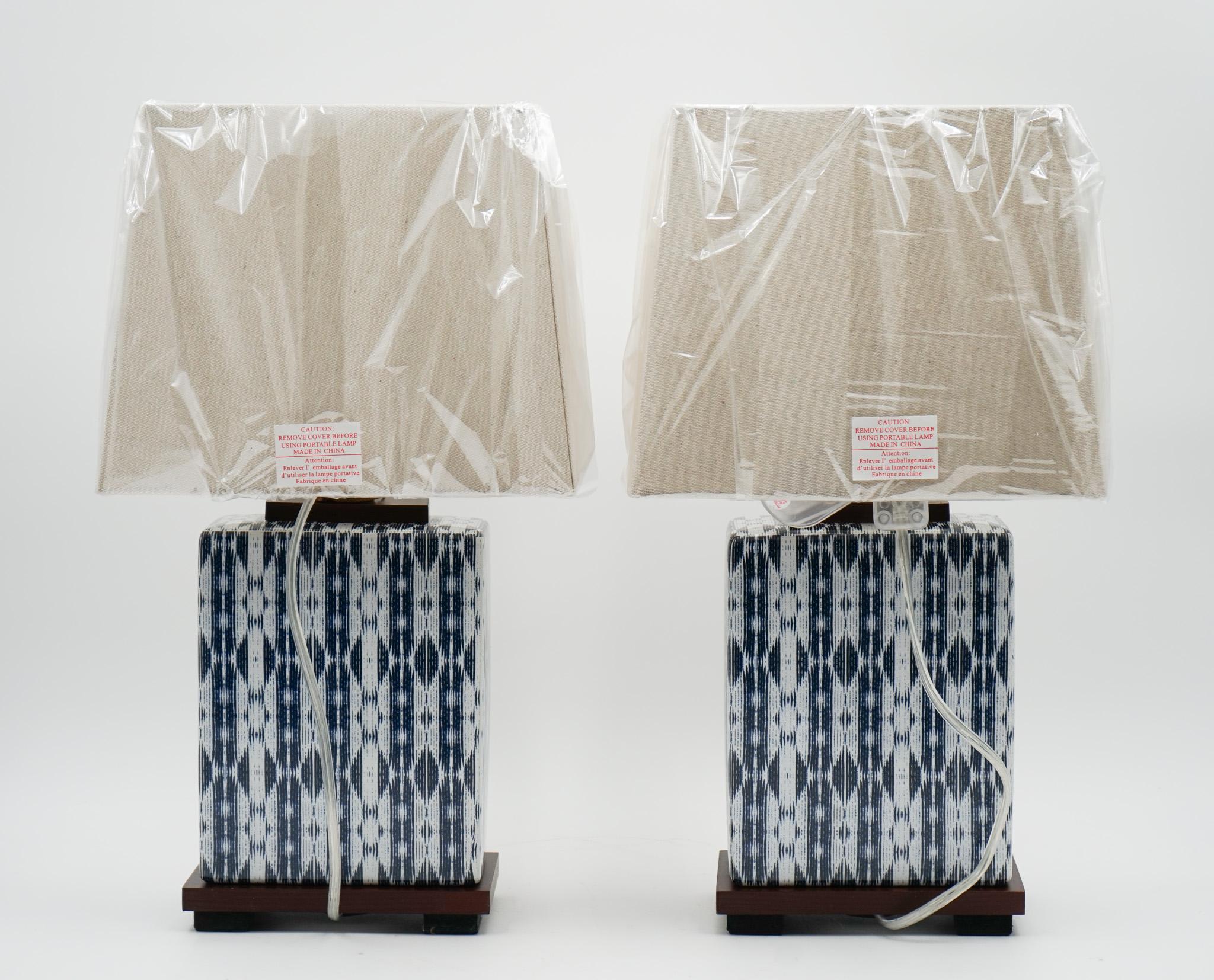 PAiR DE RALPH LAUREN EX DISPLAY LÁMPARAS DE MESA AZUL CERÁMICO INCLUYENDO SOMBRAS (1/1) en venta 2