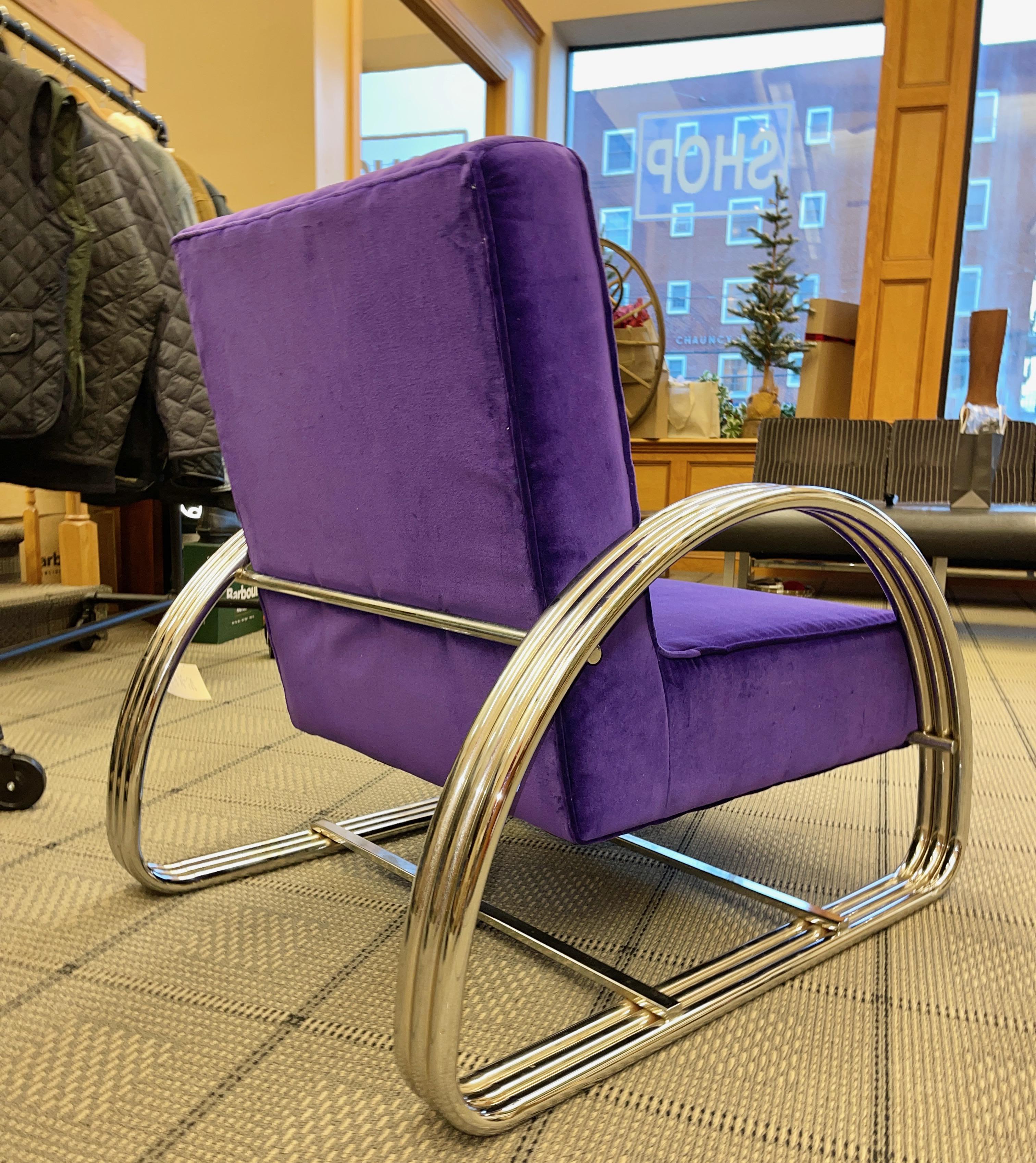 Polished Pair of Ralph Lauren Hudson Street Lounge Chairs For Sale