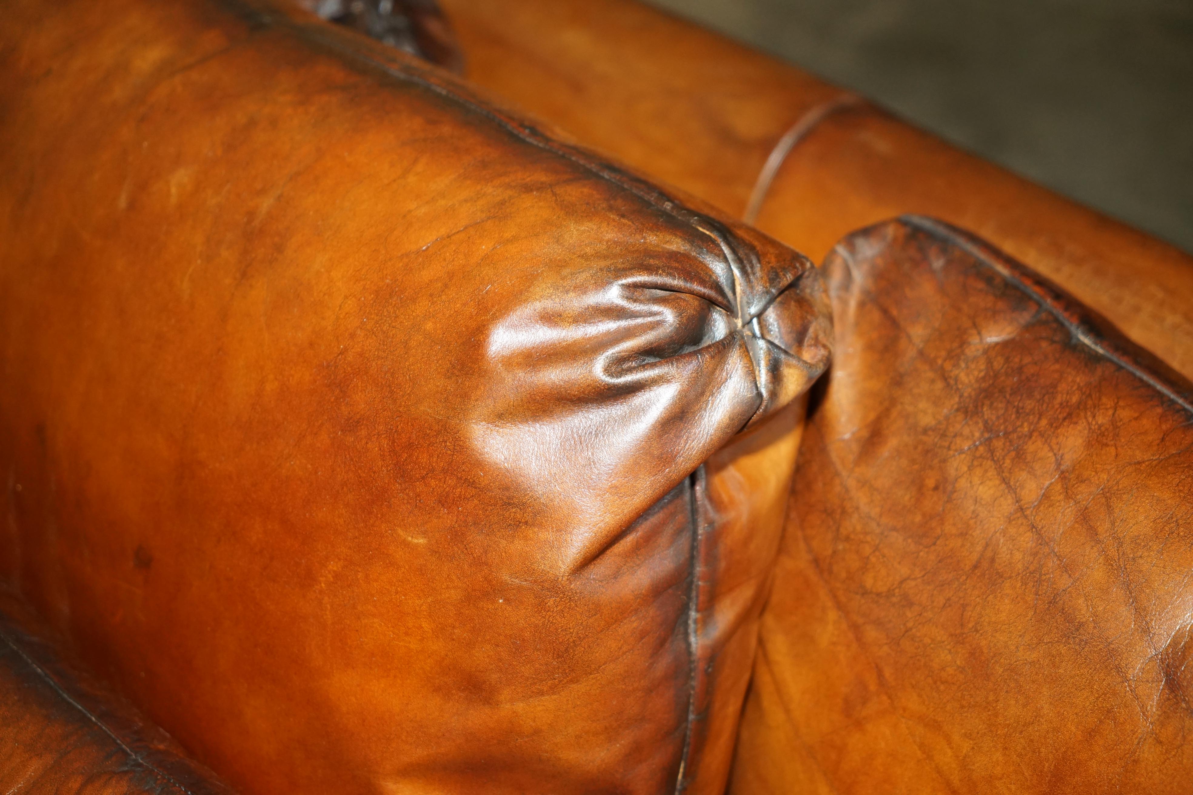 PAR DE SOFÁS RALPH LAUREN JAMAICA RESTAURADO HERENCIA DE CUERO MARRÓN en venta 11