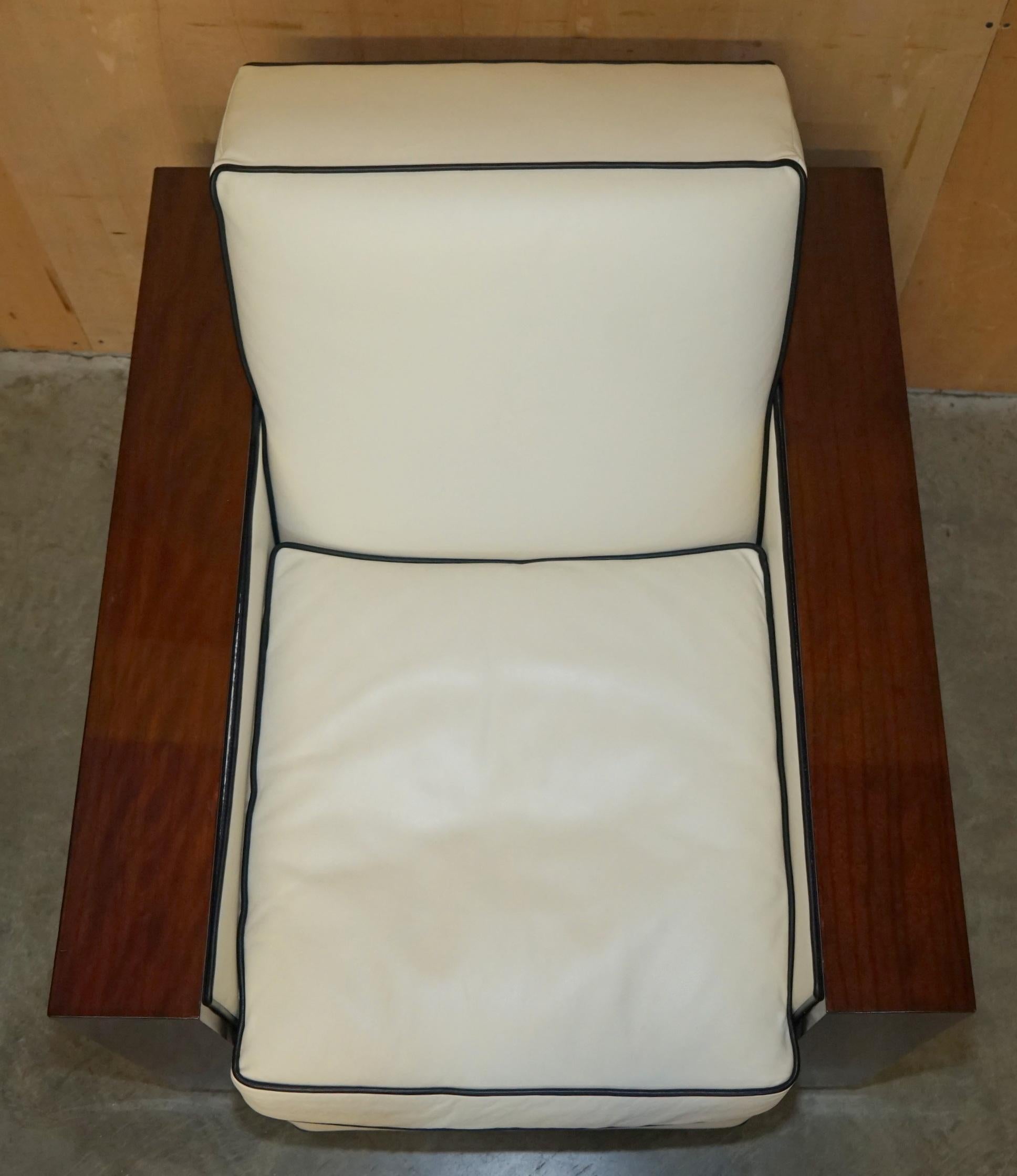PAIR OF RALPH LAUREN MODERN METROPOLIS CREAM LEATHER CLUB ARMCHAiRS For Sale 13