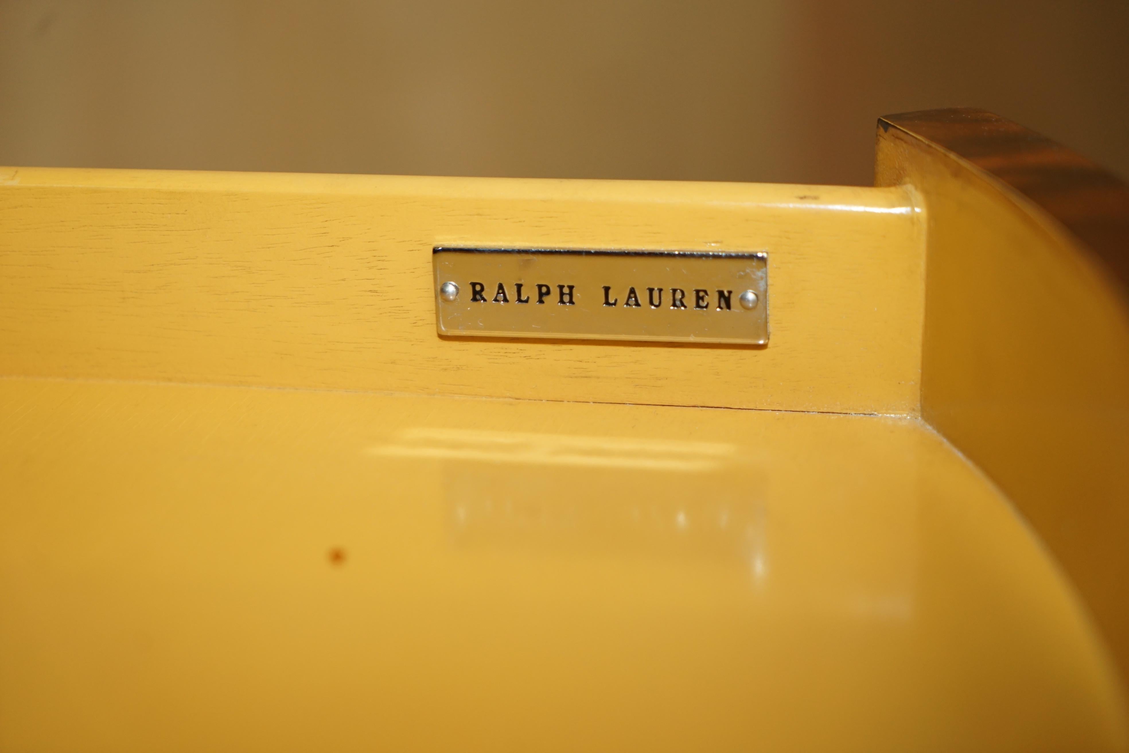 Paire de TABLES OCCASIONALES RALPH LAUREN SINGLE DRAWER ROUND MACASSAR TABLE SIDE en vente 4