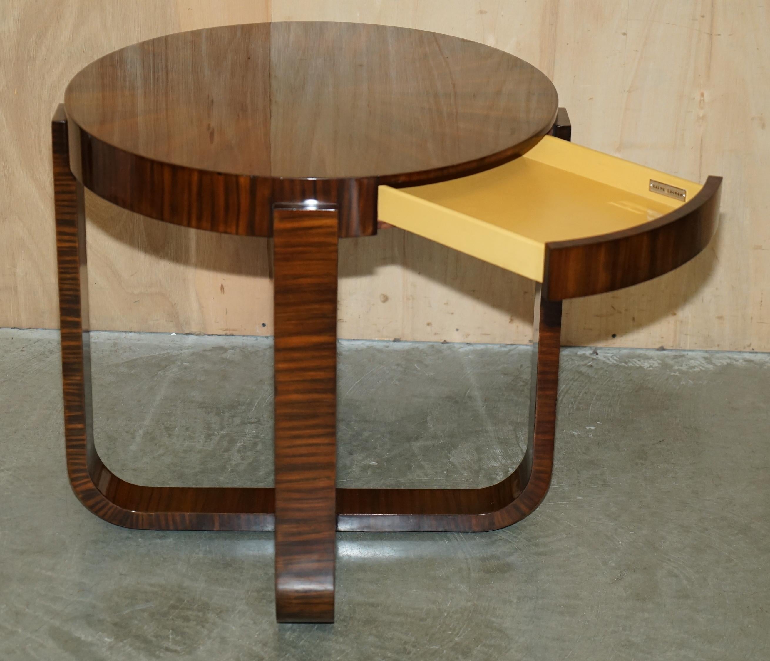 Paire de TABLES OCCASIONALES RALPH LAUREN SINGLE DRAWER ROUND MACASSAR TABLE SIDE en vente 11