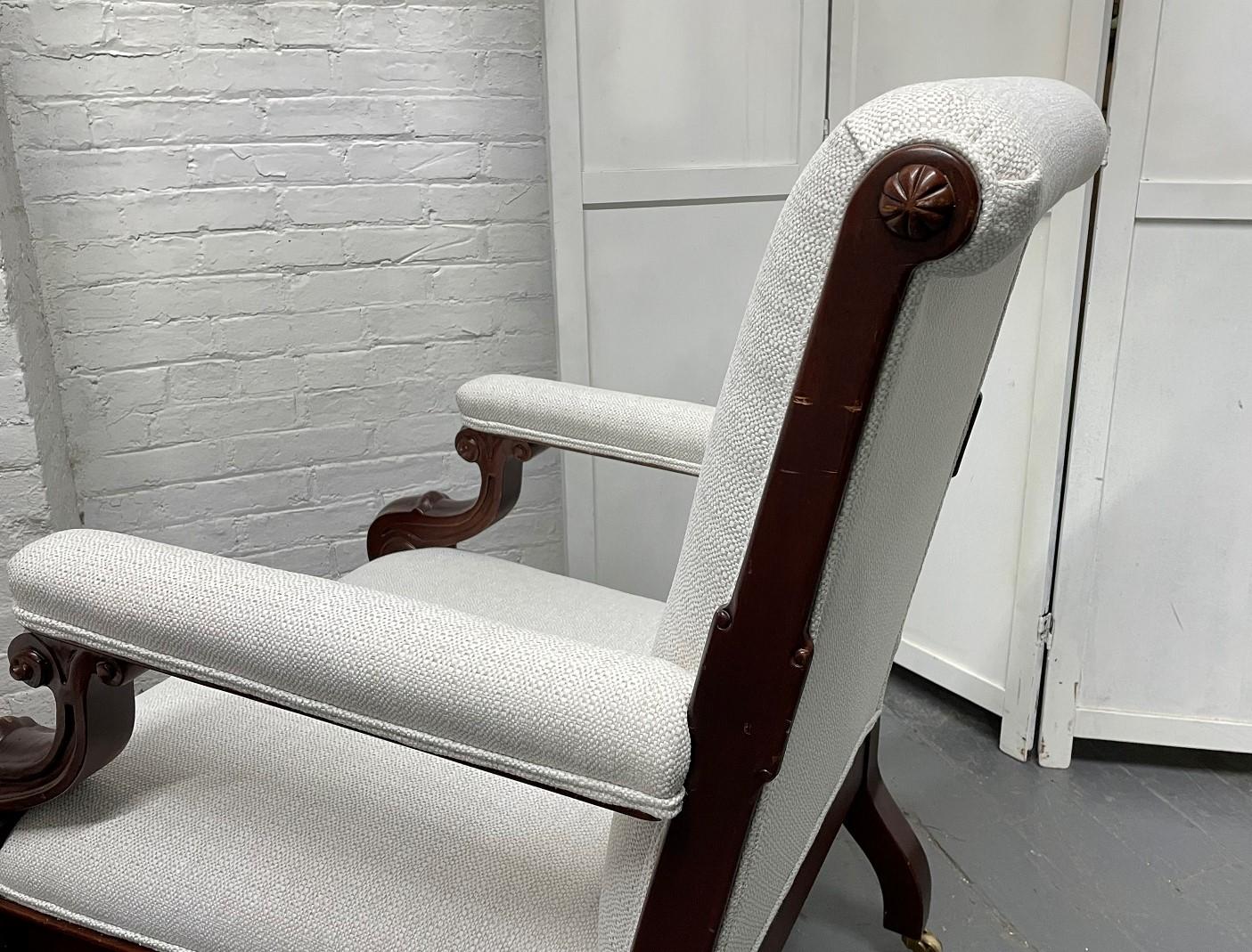 Paire de chaises longues rembourrées Ralph Lauren en vente 3