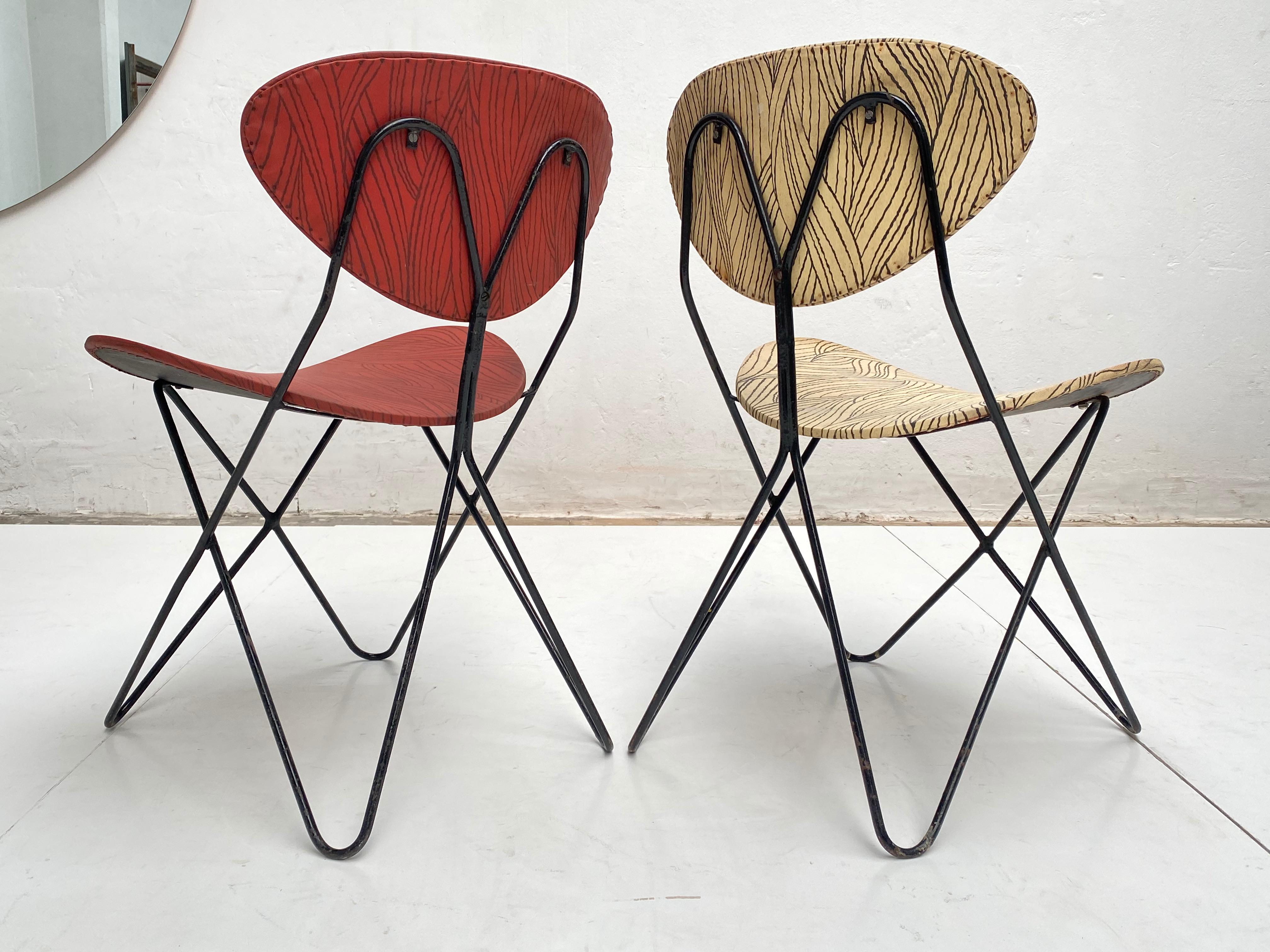 Imitation cuir Paire de chaises Antony conçues pour l'université Cite, Paris, 1954 en vente