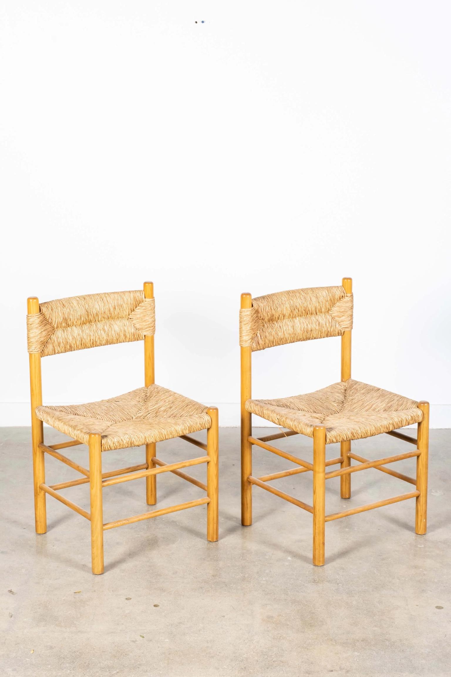 Mid-Century Modern Paire de rares chaises de salle à manger en Dordogne des années 50 par Charlotte Perriand pour Robert The en vente