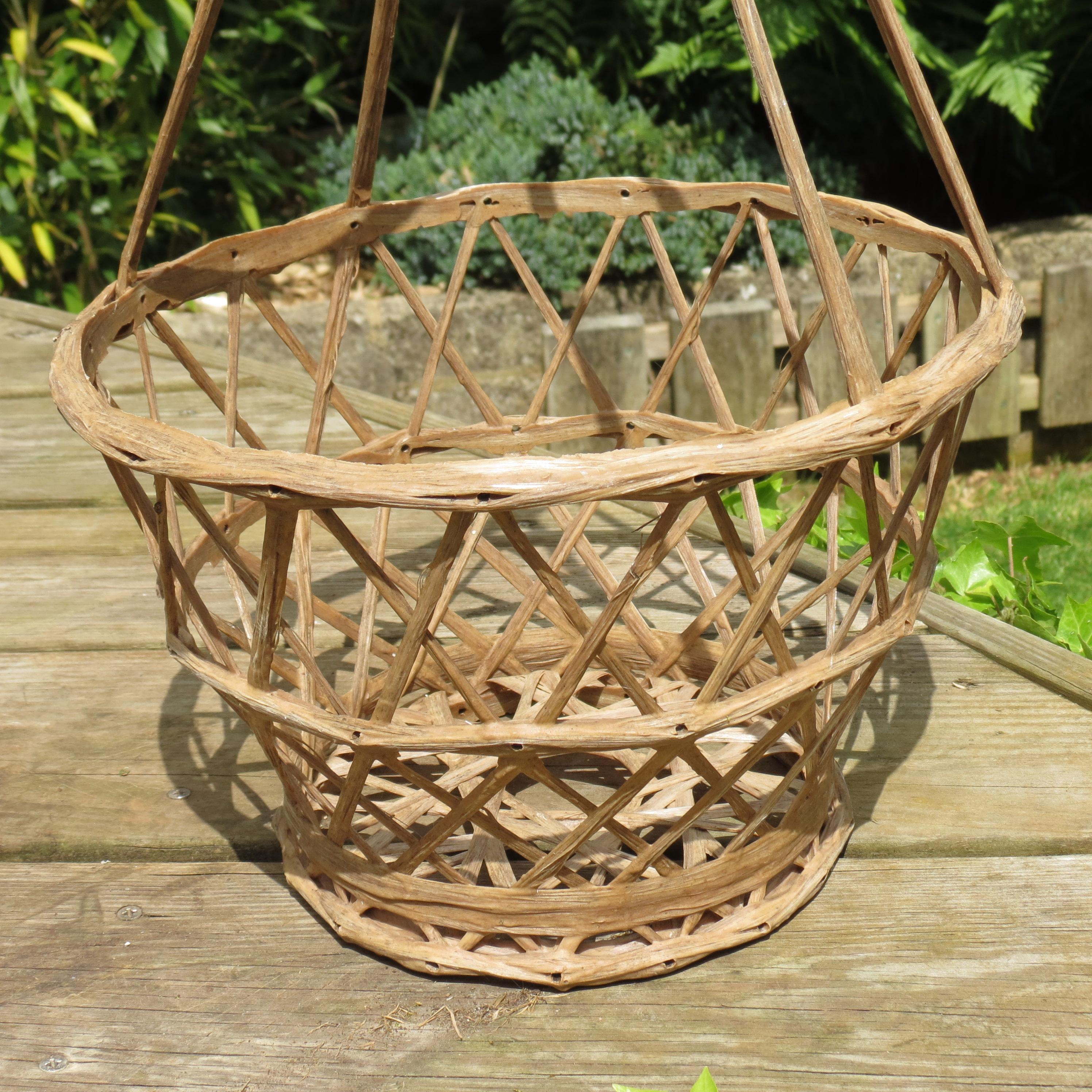 Fiberglass Pair of Rare 1960s Russell Woodard Fibreglass Hanging Plant Holder Basket