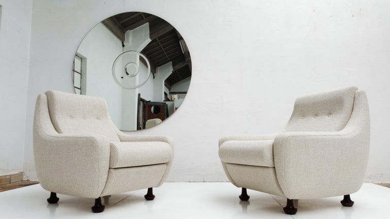 Mid-20th Century Pair of Rare 60's Organic Curved Lounge Chairs by Airborne France New Upholstery For Sale
