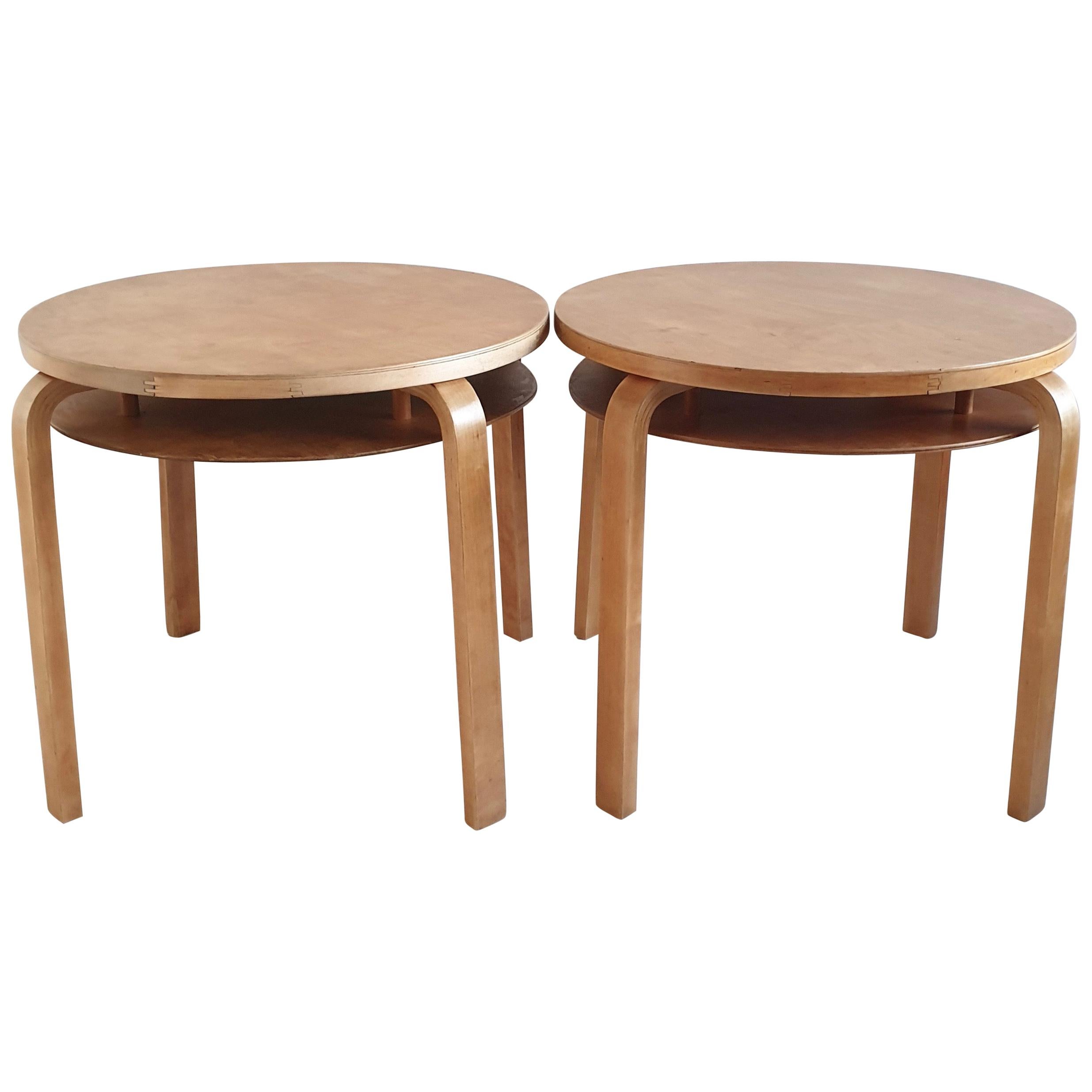 Pair of Rare '907' Stacking Side Tables by Alvar Aalto for Artek, circa 1940 For Sale