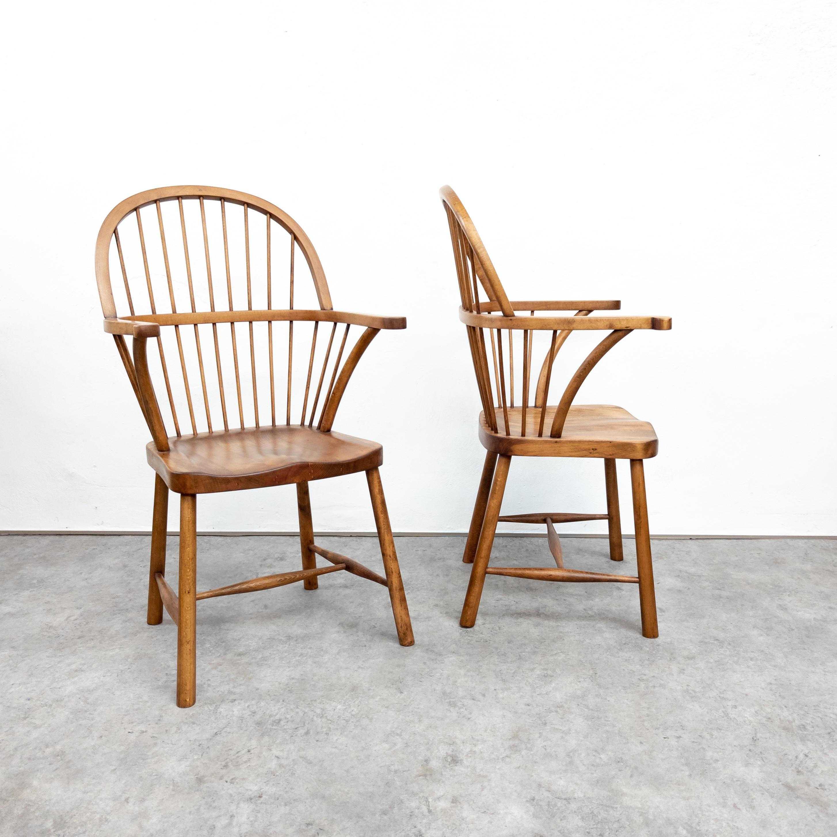 Extremely rare beech wood Windsor-style chairs by Loos Adolf (1870–1933), manufactured by Gebrüder Thonet. Stamped by company trade mark. The authorship attributed to A. Loos in 1903 (chairs used eg. in the interior of his own apartment. Expertly