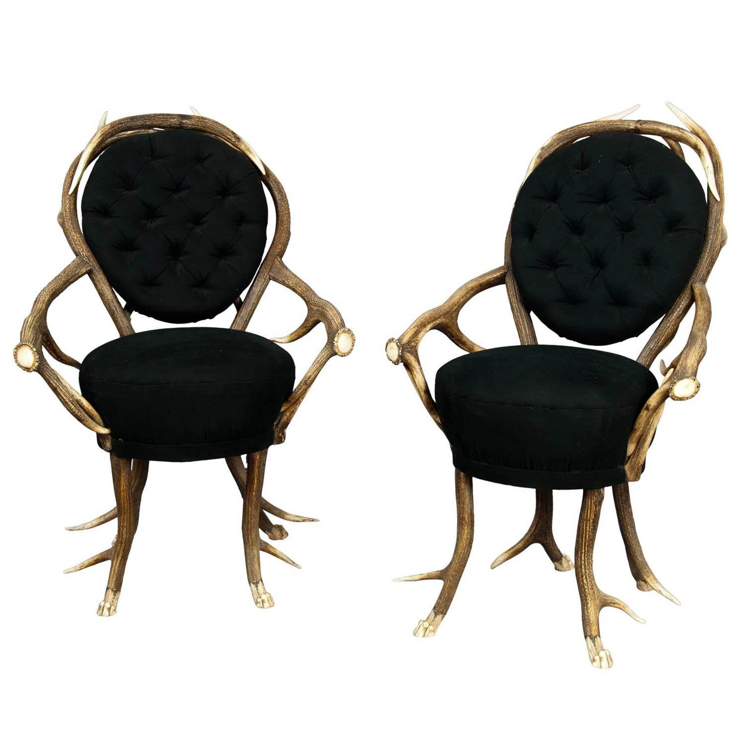 Pair of rare Antler Parlor chairs, French ca. 1860

The two very rare antler parlor chairs are made of stag antlers with feet carved as lions claws. French, ca. 1860 - covering renewed.

At the beginning of the 19th century the European nobility