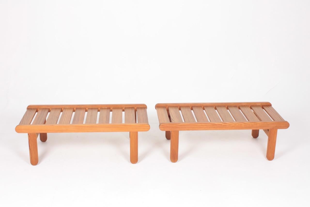 Pair of Rare Benches in Scandinavian Pine by Bernt Petersen A/S, 1960s In Good Condition In Lejre, DK