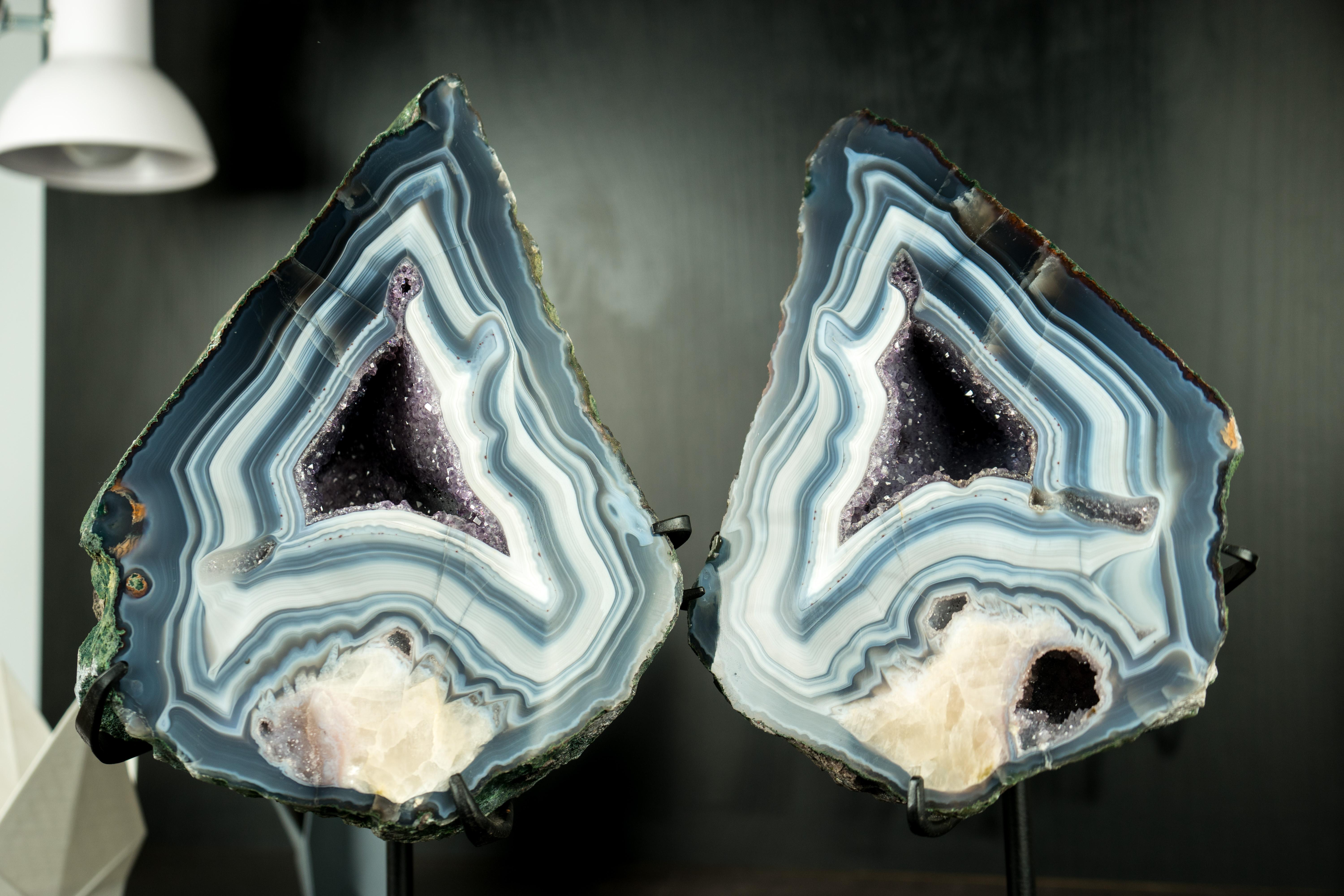Pair of Rare Blue Lace Agate Geodes, Gallery-Grade with Calcite Flower Inclusion For Sale 3