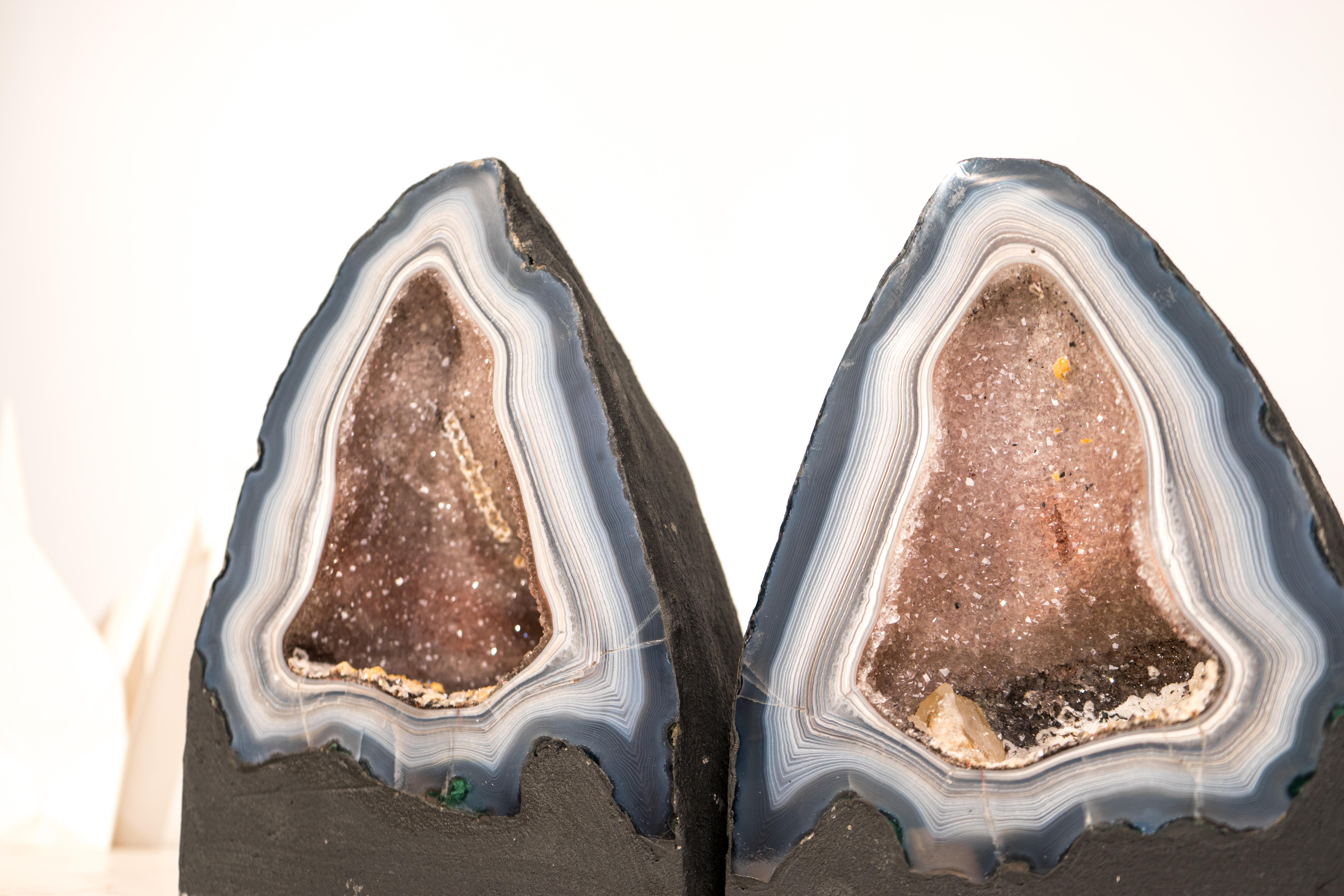 Pair of Rare Blue & White Lace Agate Geodes with Delicate Striped Pattern For Sale 2
