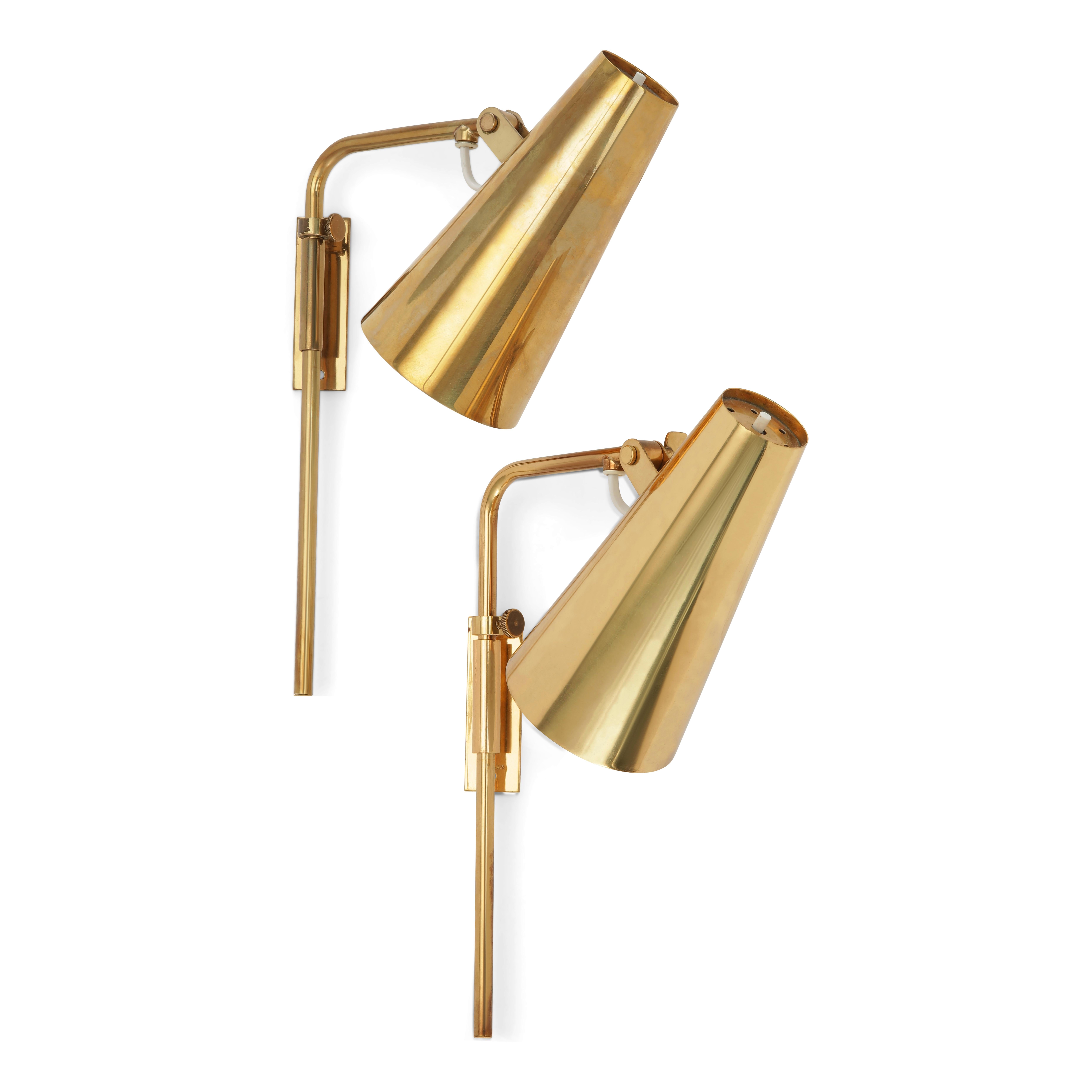 20th Century Pair of Rare Brass Paavo Tynell Wall Lights for Taito Oy, Finland, 1950s For Sale